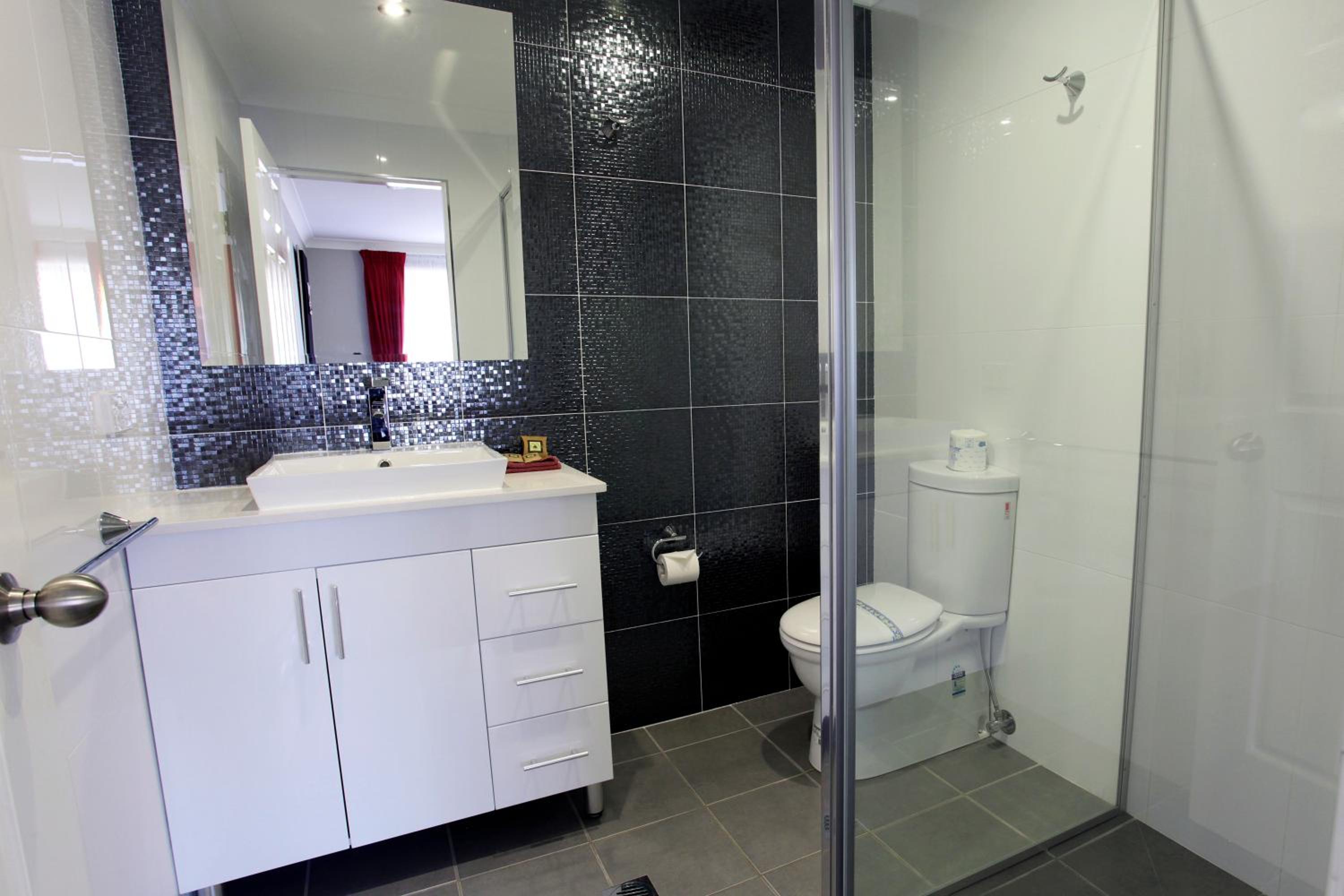 Serviced Apartment - Photo 8