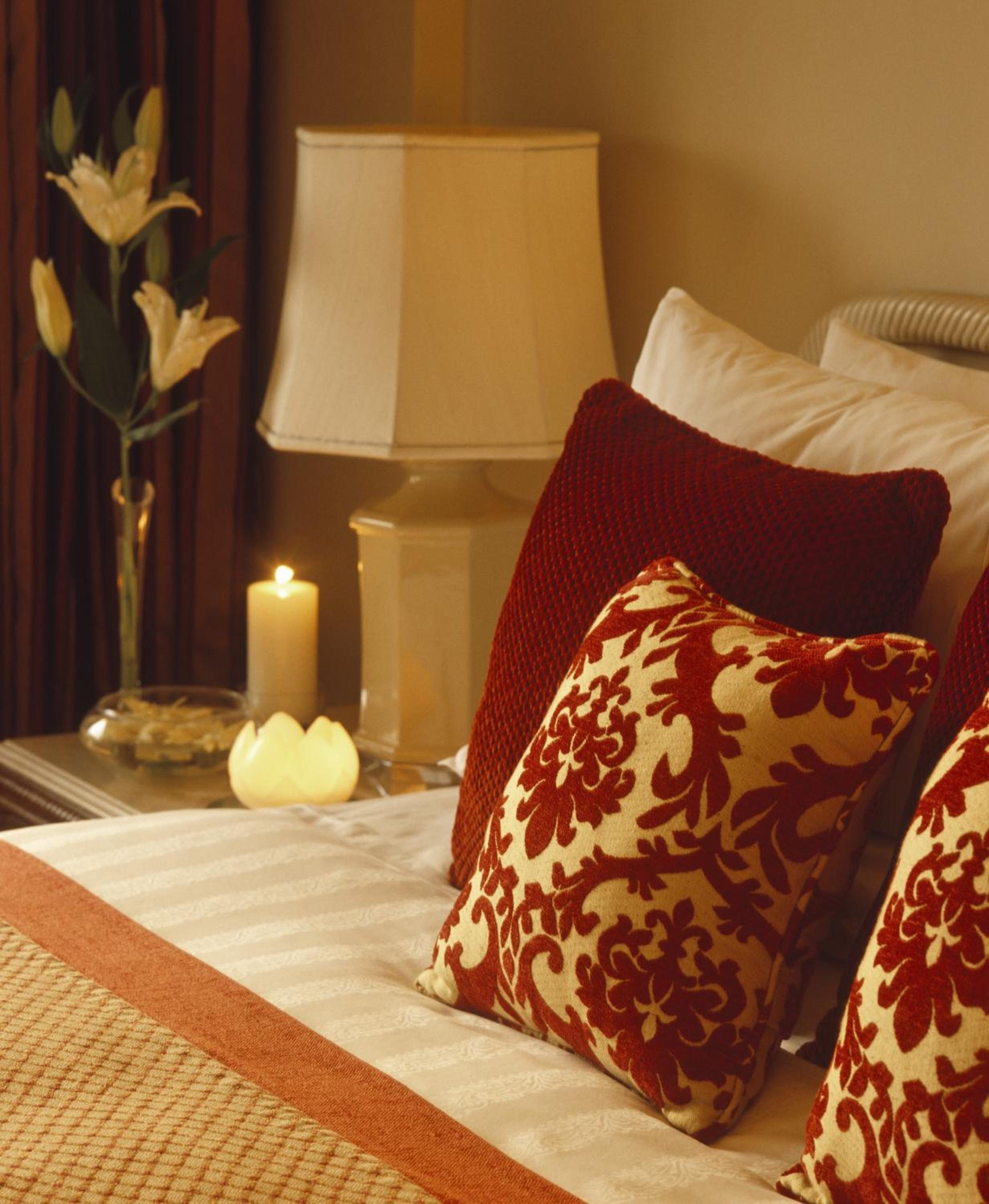 Taj Club with one way airport transfers and Lounge access