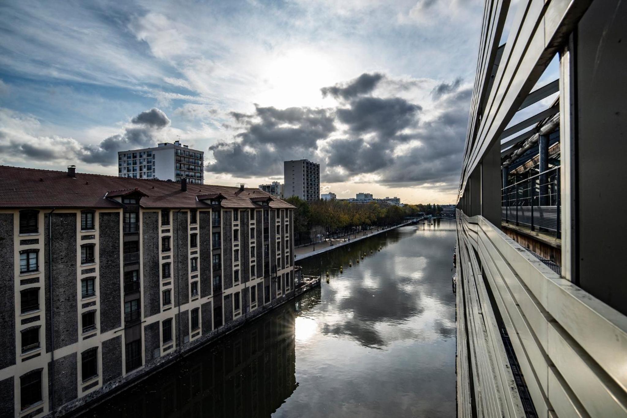 Standard Double Room with Canal View