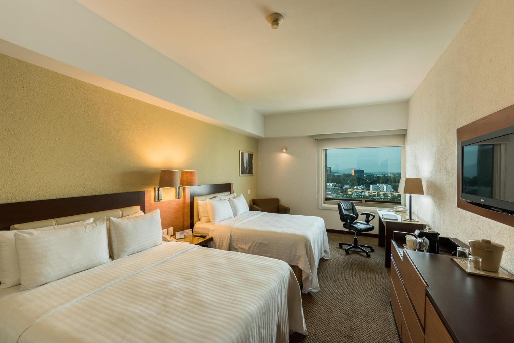 Double Room with Two Double Beds - Non-Smoking - Photo 1