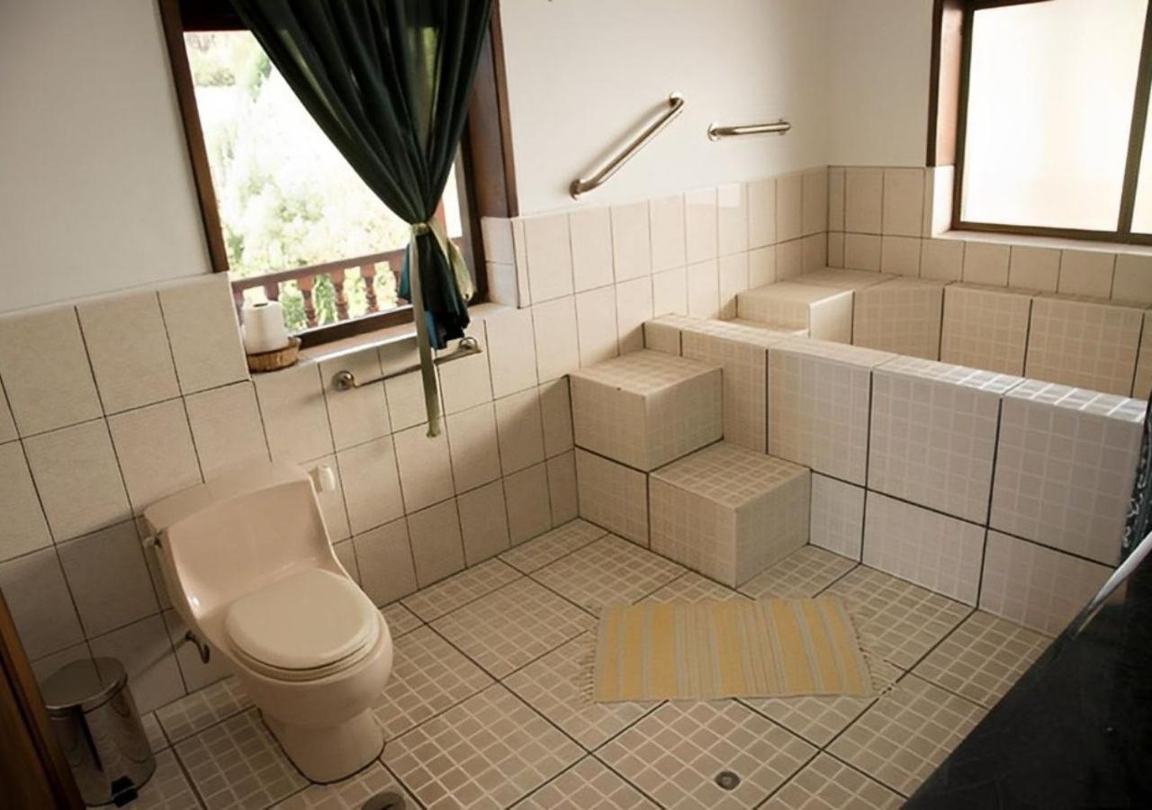 Suite - Photo 4