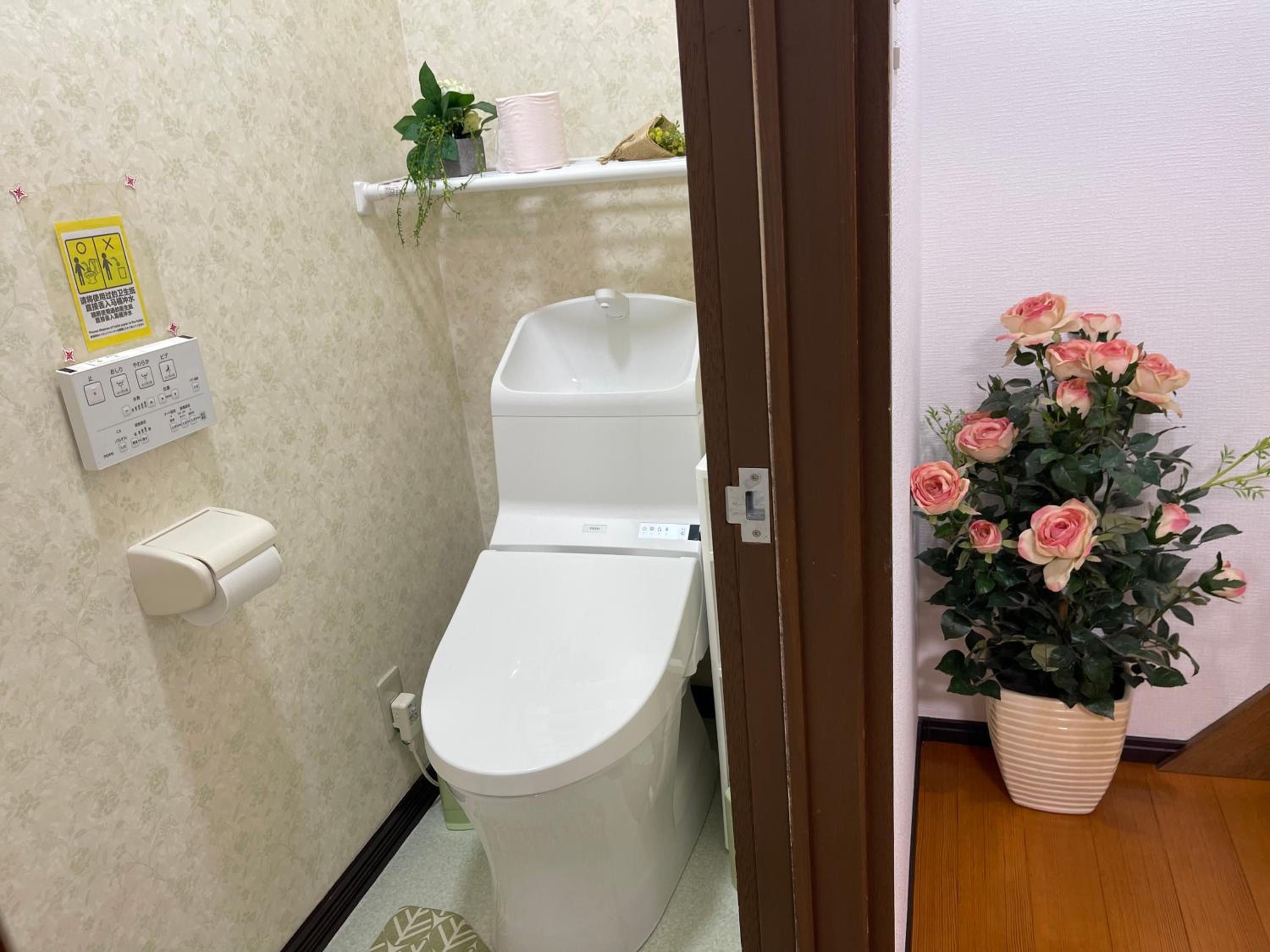 Two-Bedroom House - Photo 21