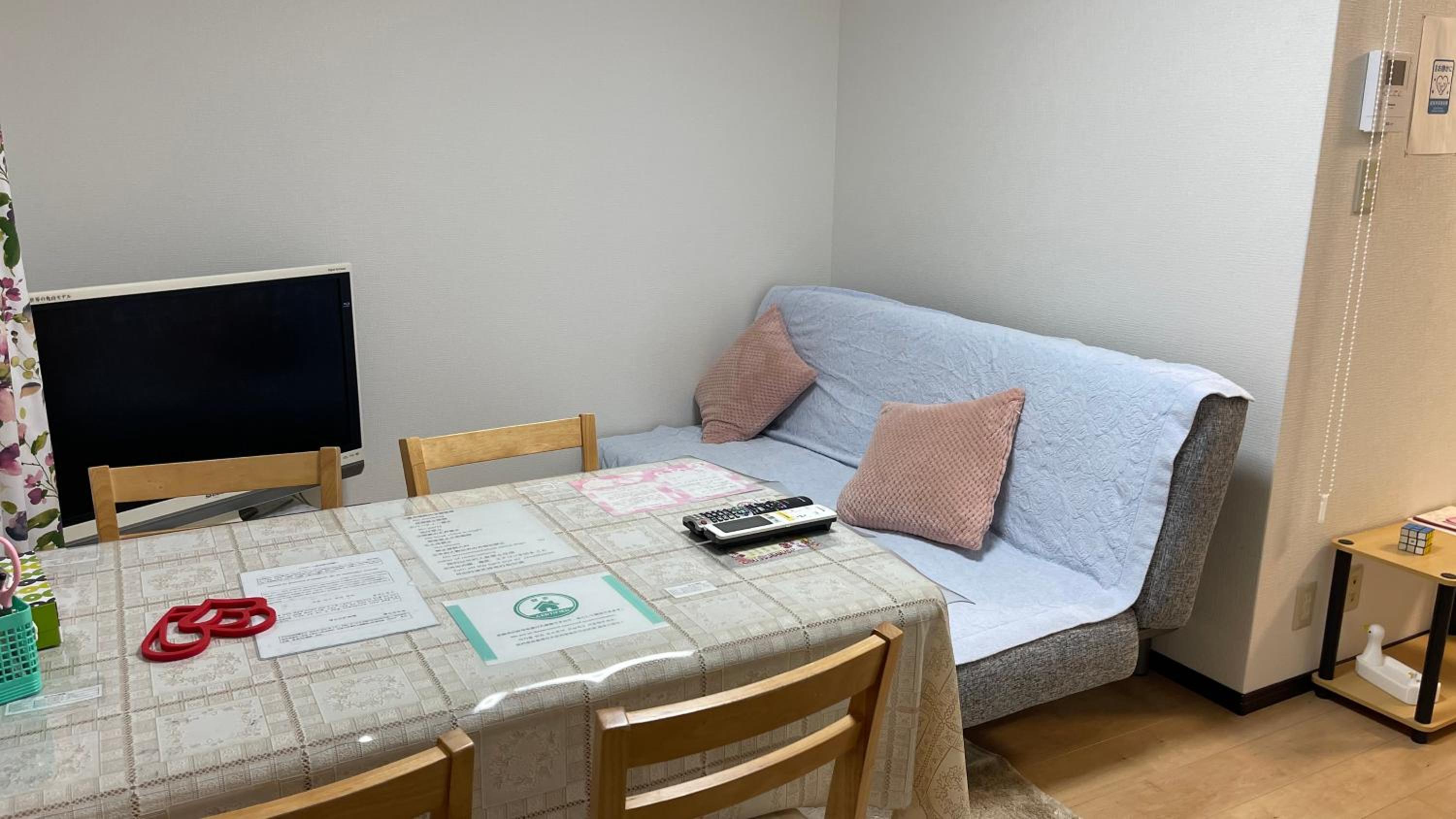 Two-Bedroom House - Photo 24