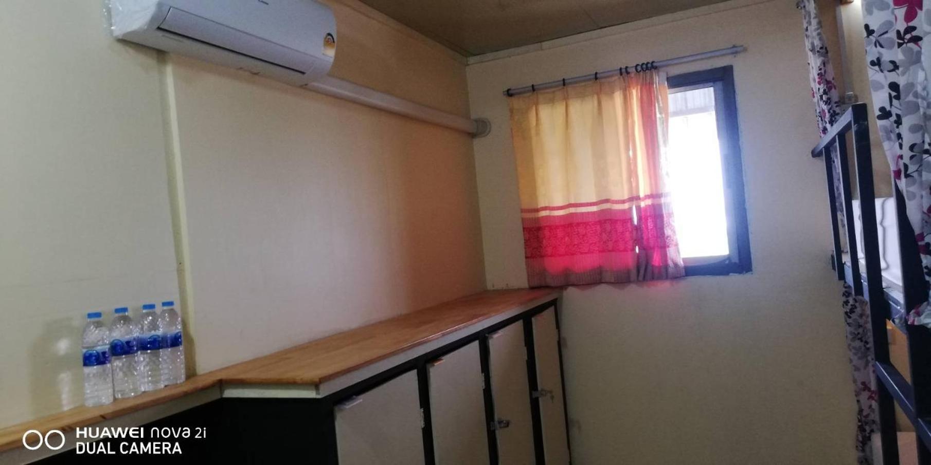 Mixed Dormitory Room photo 3