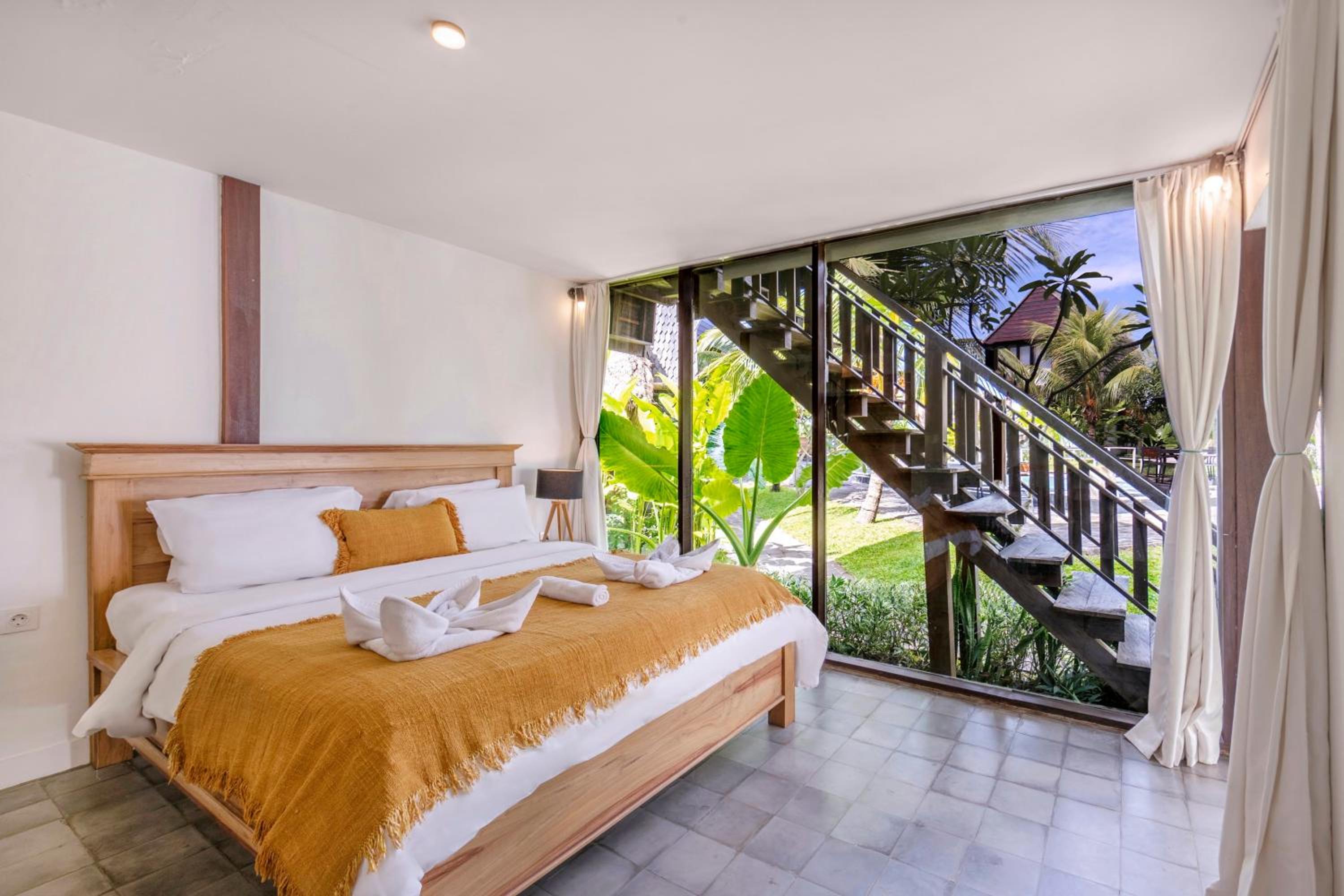 One-Bedroom Bungalow - Photo 26