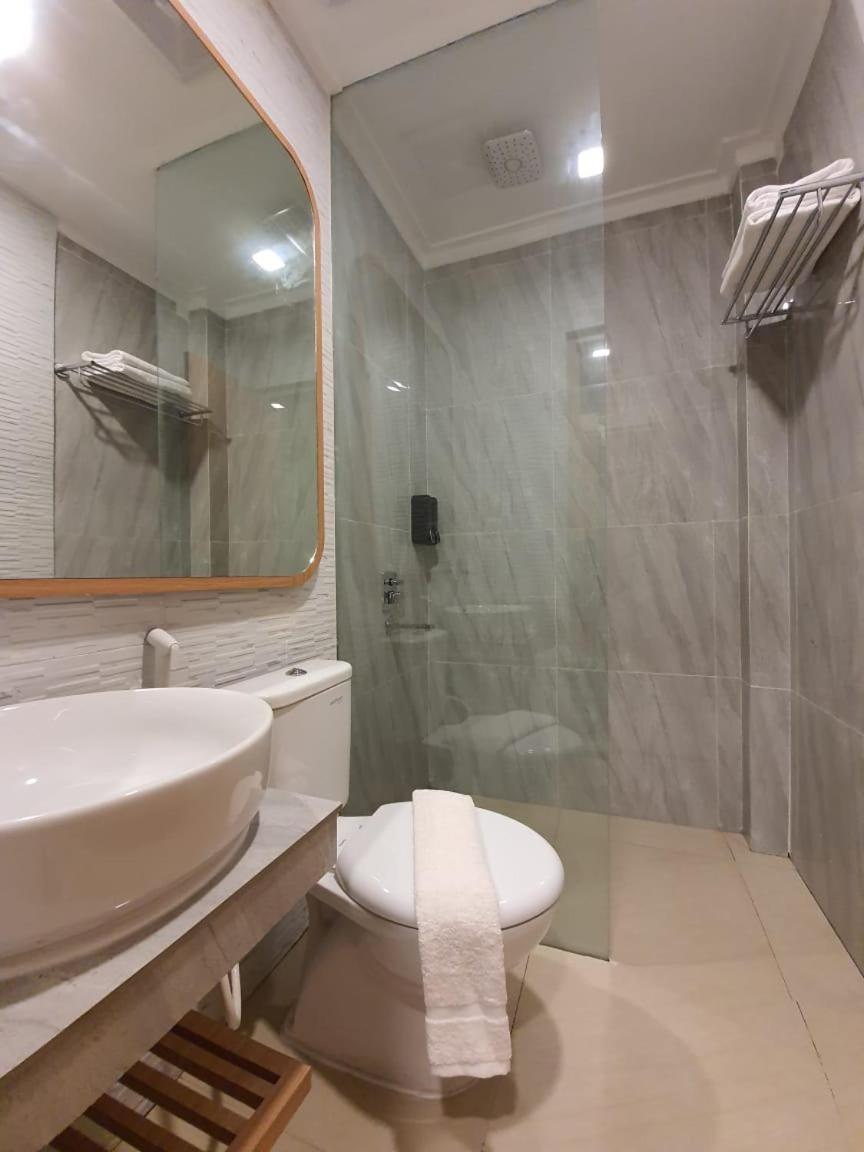 Deluxe Double Room with Balcony - Photo 3