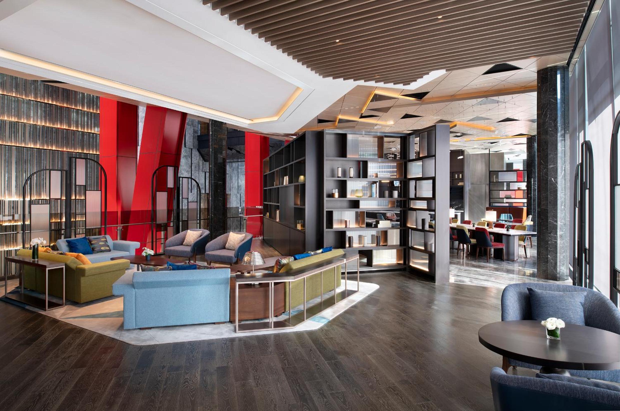 One-Bedroom Classic King Suite - Photo 3