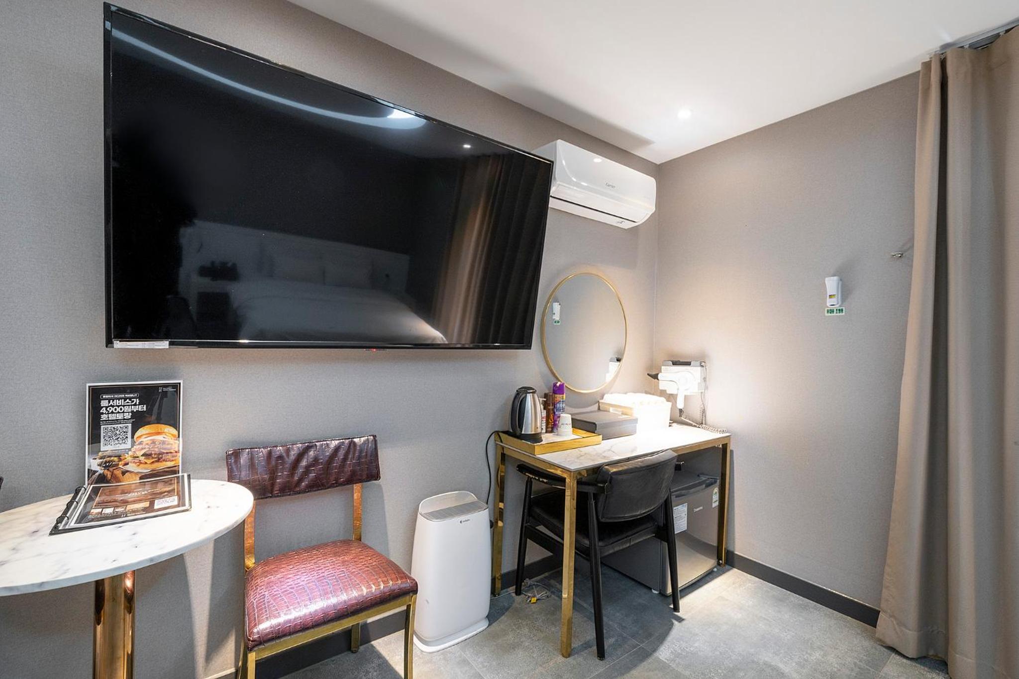 Superior Twin Room - Photo 3