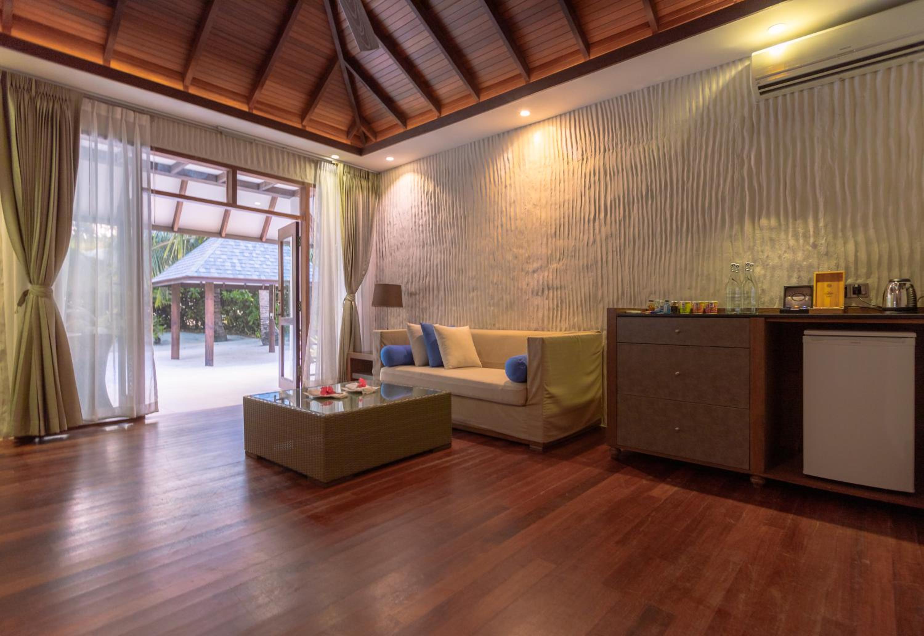 Sunset Beach Villa - Complimentary In-Villa Dining Breakfast (once per stay) for book dates, 10th FEB 2026 onwards, and stay dates 11 April to 30 September 2026 - Photo 4