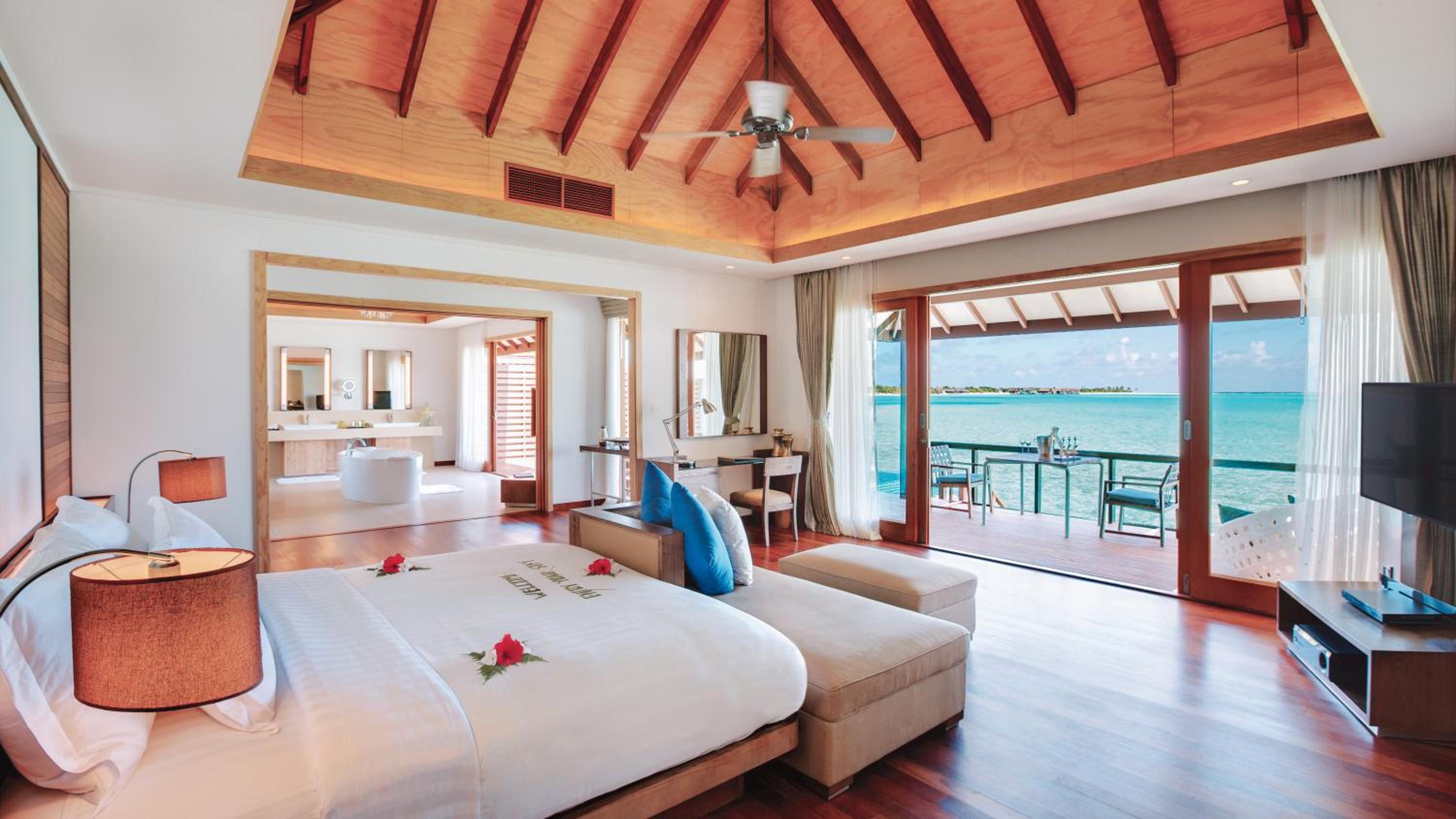 Deluxe Water Villa with Private Pool - Complimentary Floating Breakfast (once per stay) for book dates, 10th FEB 2026 onwards, and stay dates 11 April to 30 September 2026 - Photo 6