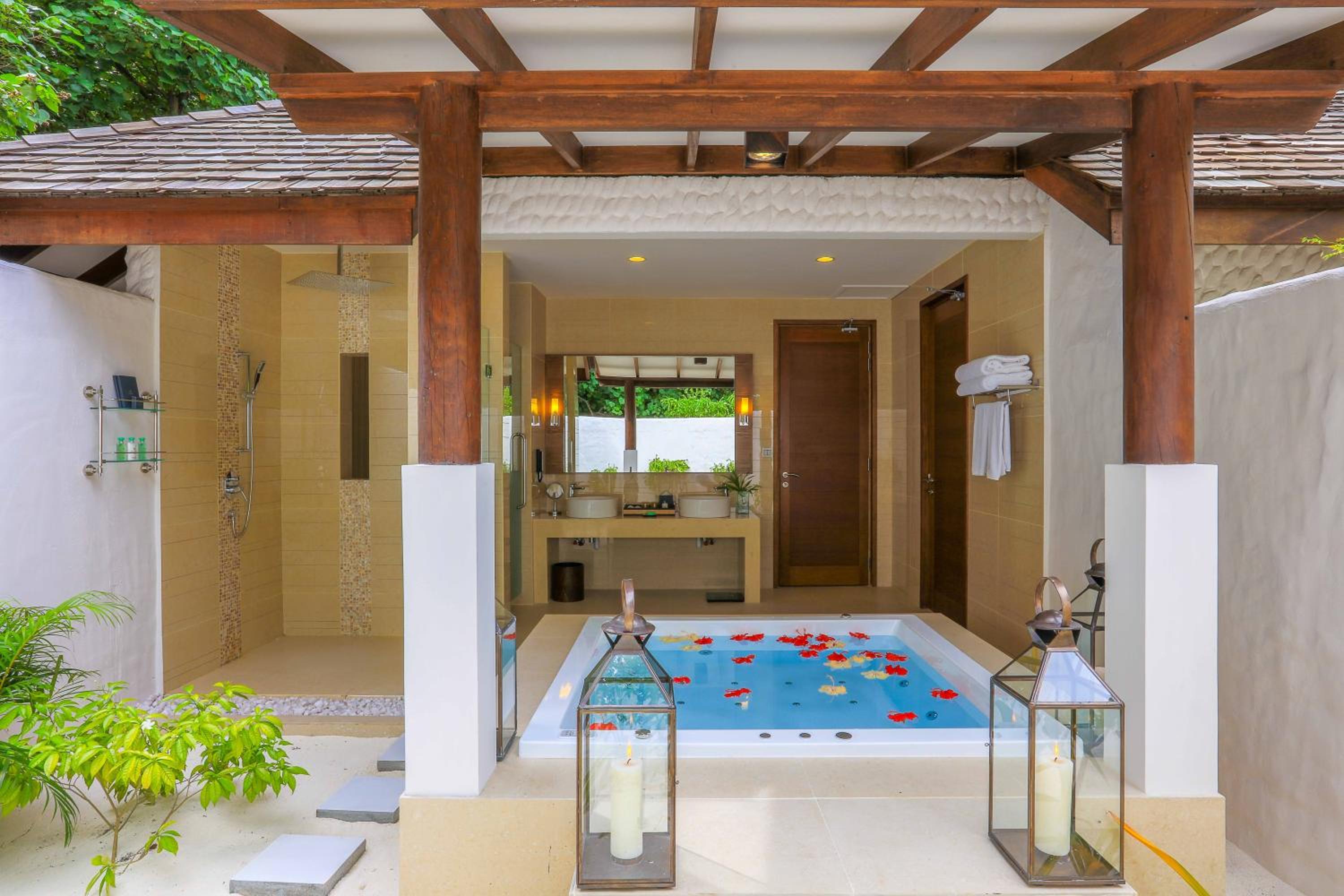 Deluxe Sunset Beach Villa with Private Pool - Complimentary Floating Breakfast (once per stay) for book dates, 10th FEB 2026 onwards, and stay dates 11 April to 30 September 2026 - Photo 2