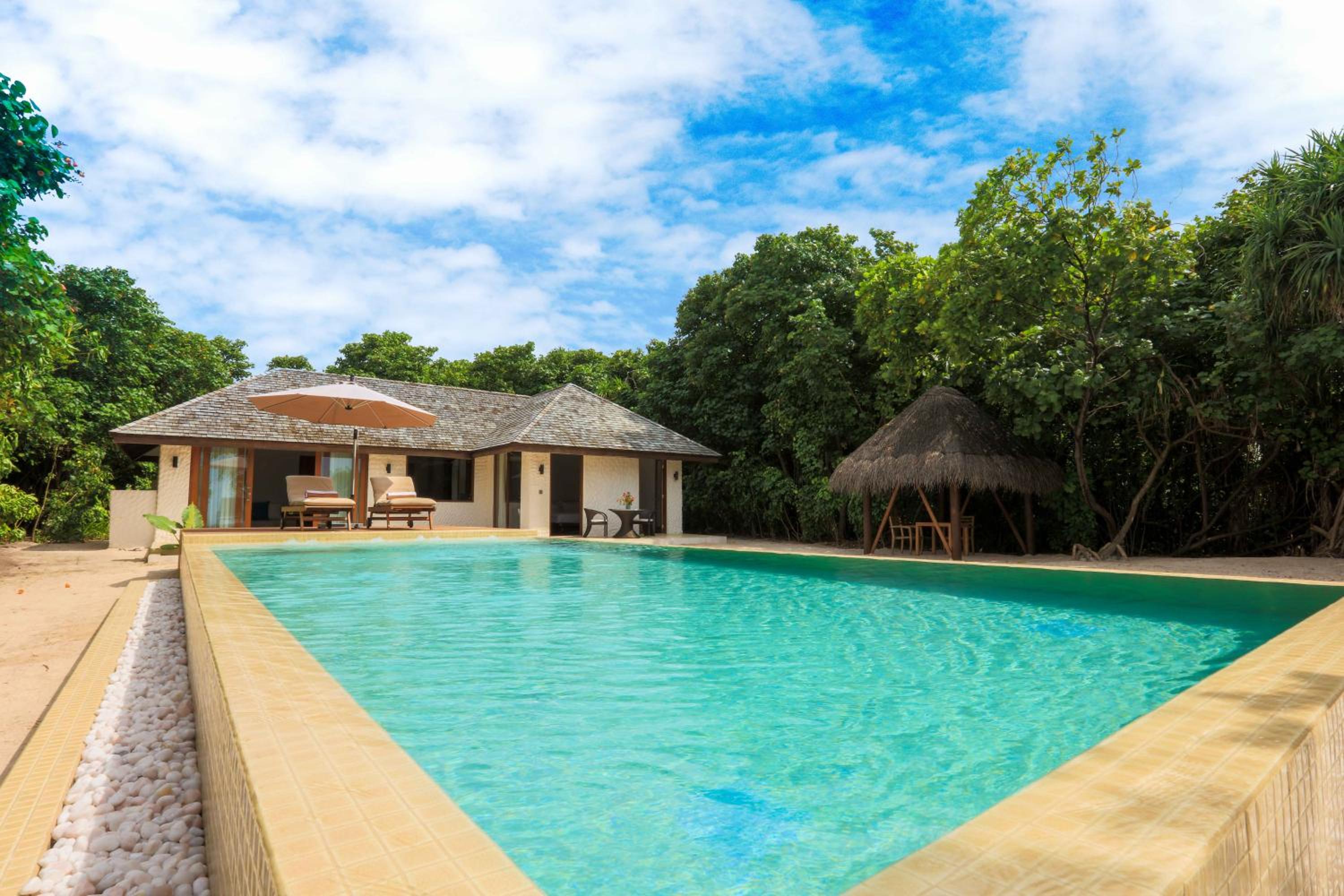 Deluxe Sunset Beach Villa with Private Pool - Complimentary Floating Breakfast (once per stay) for book dates, 10th FEB 2026 onwards, and stay dates 11 April to 30 September 2026 - Photo 7