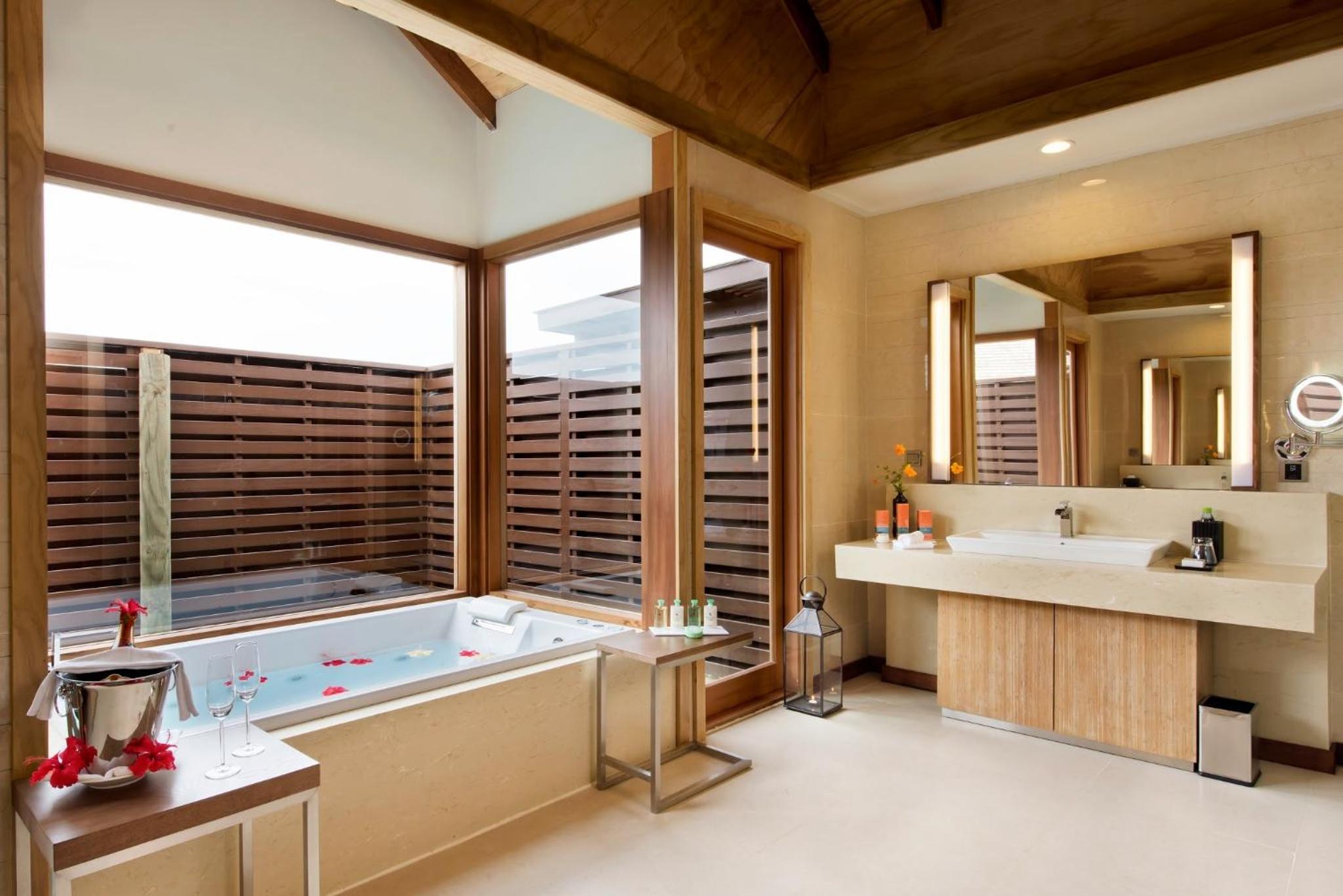 Ocean Villa with Private Pool - Complimentary Floating Breakfast (once per stay) for book dates, 10th FEB 2026 onwards, and stay dates 11 April to 30 September 2026 - Photo 4