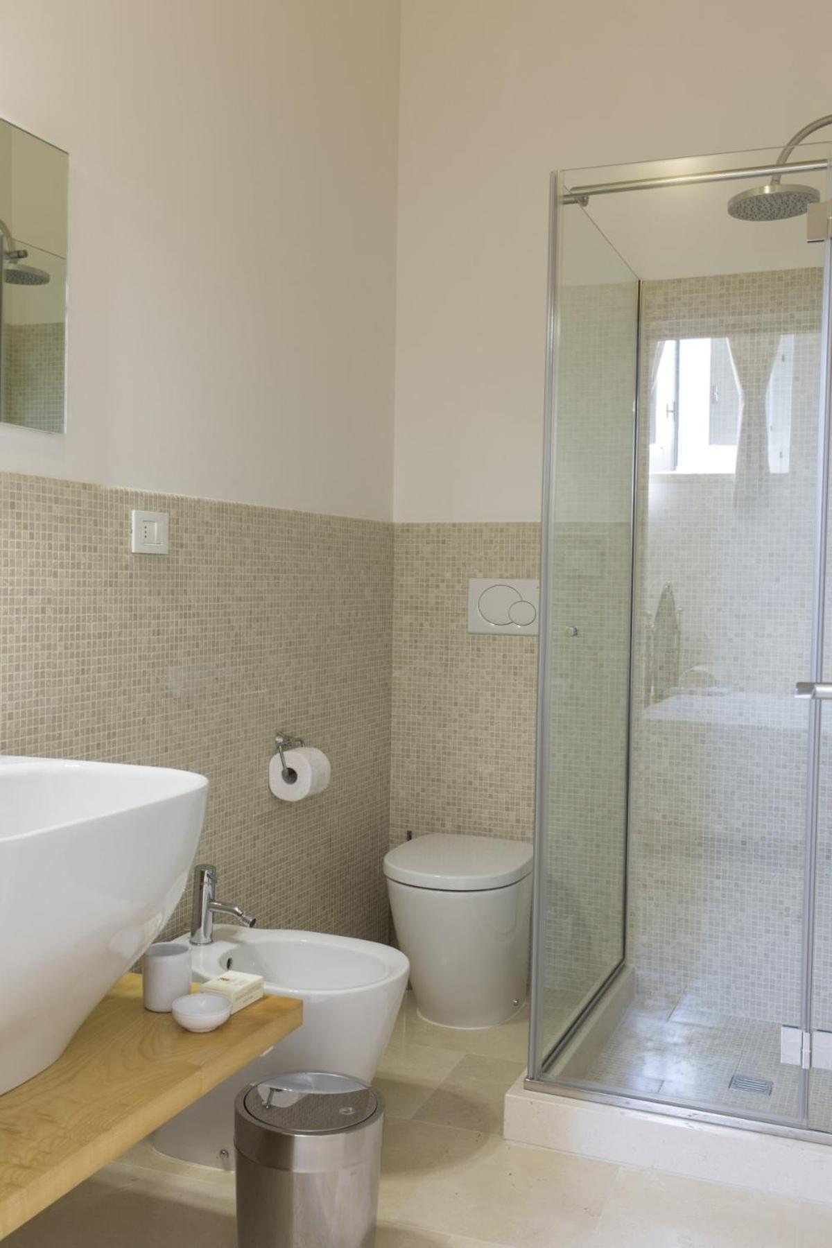 Deluxe Double or Twin Room photo 2
