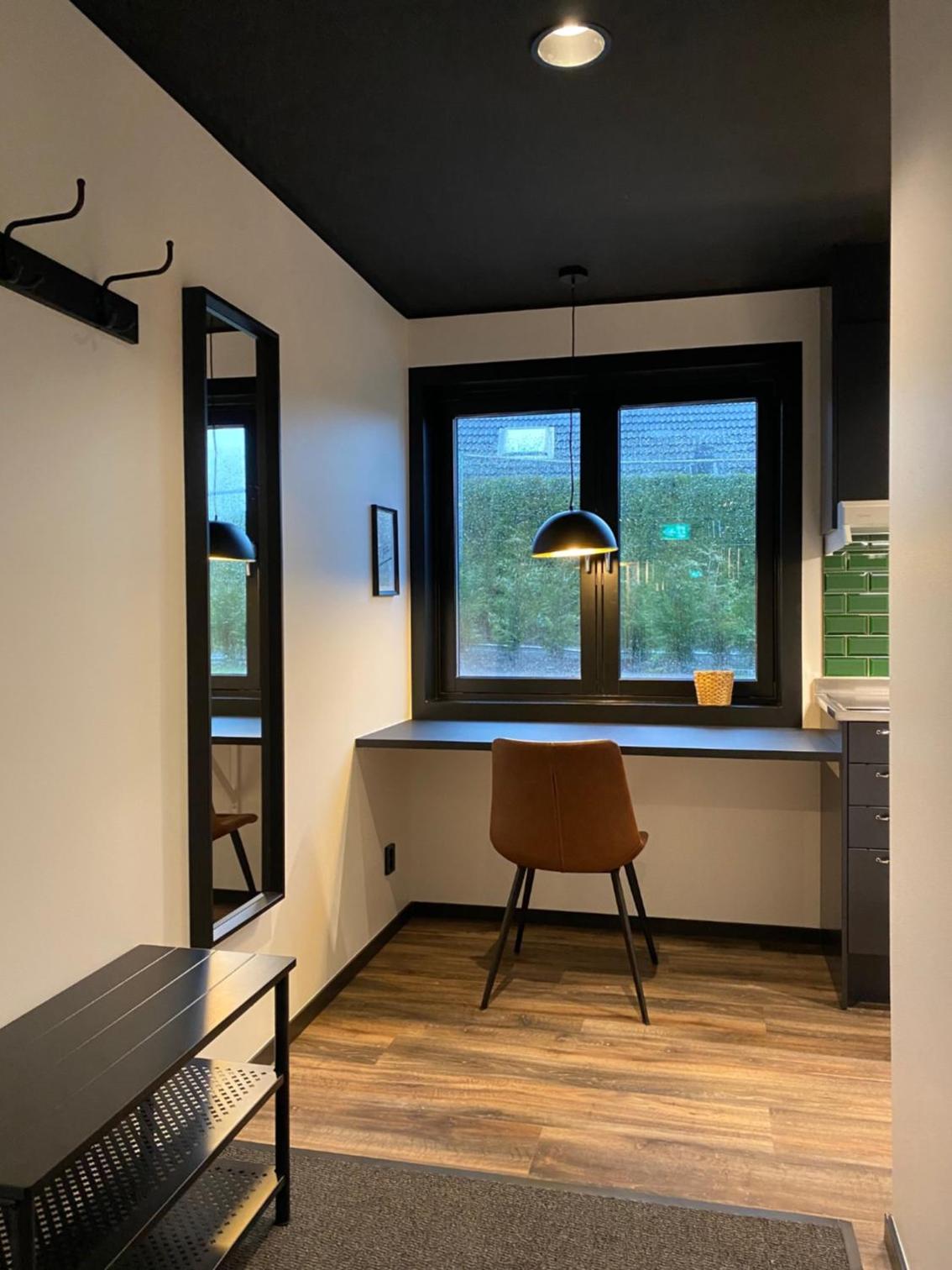 Deluxe Studio - Photo 1