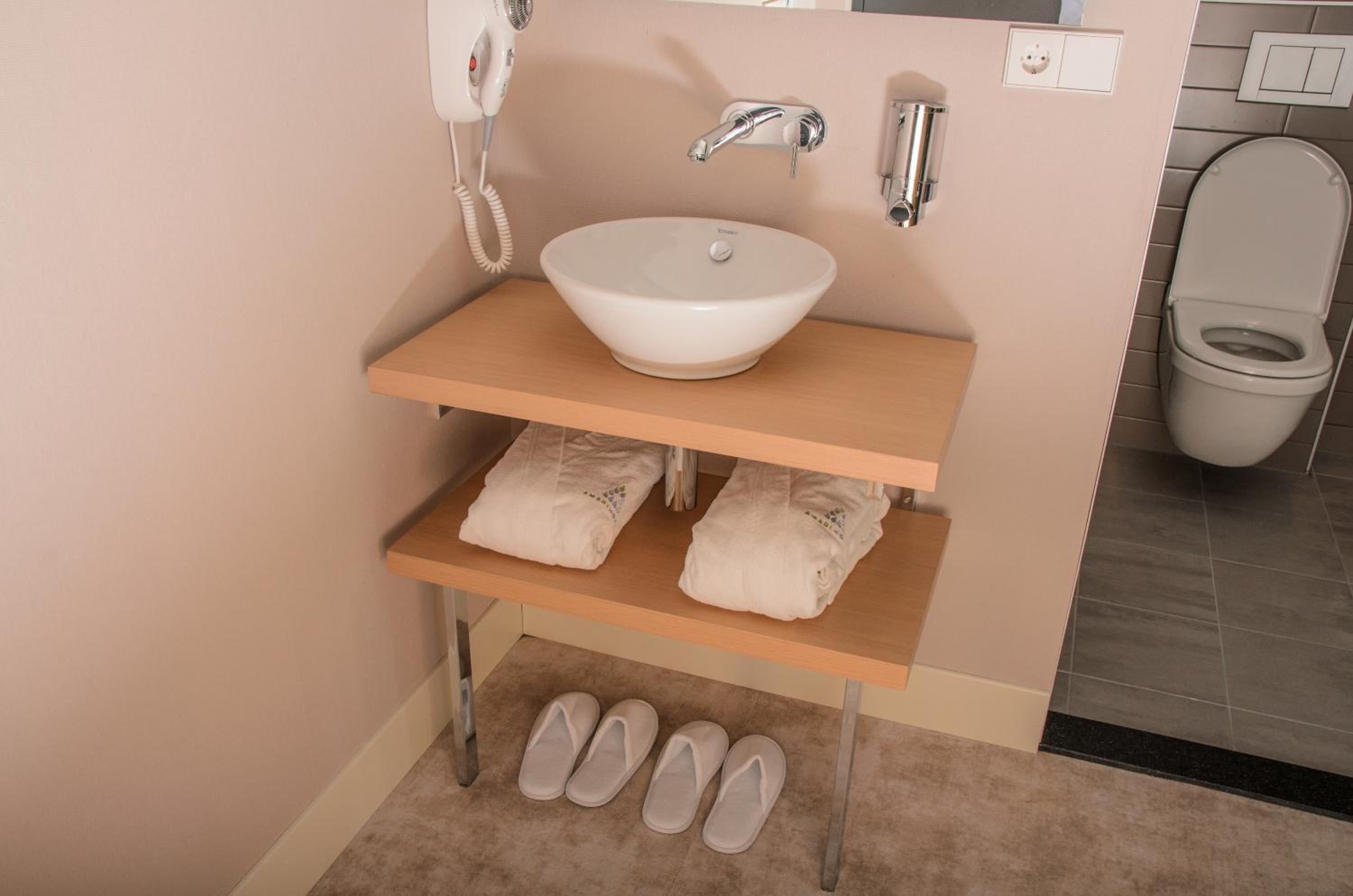 Deluxe Triple Room  photo 3