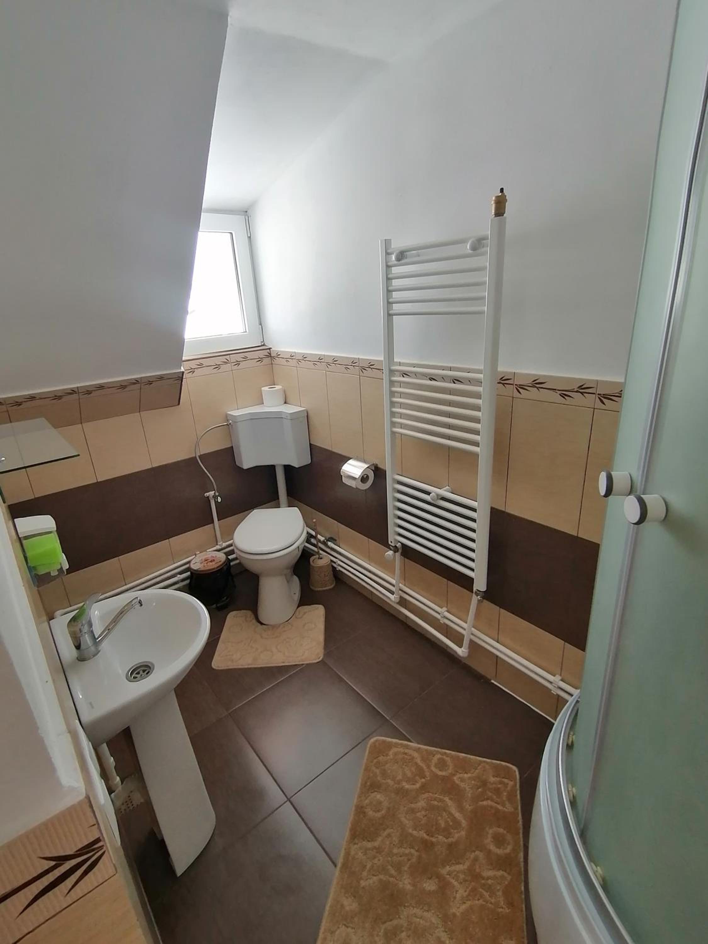 Three-Bedroom House - Photo 22
