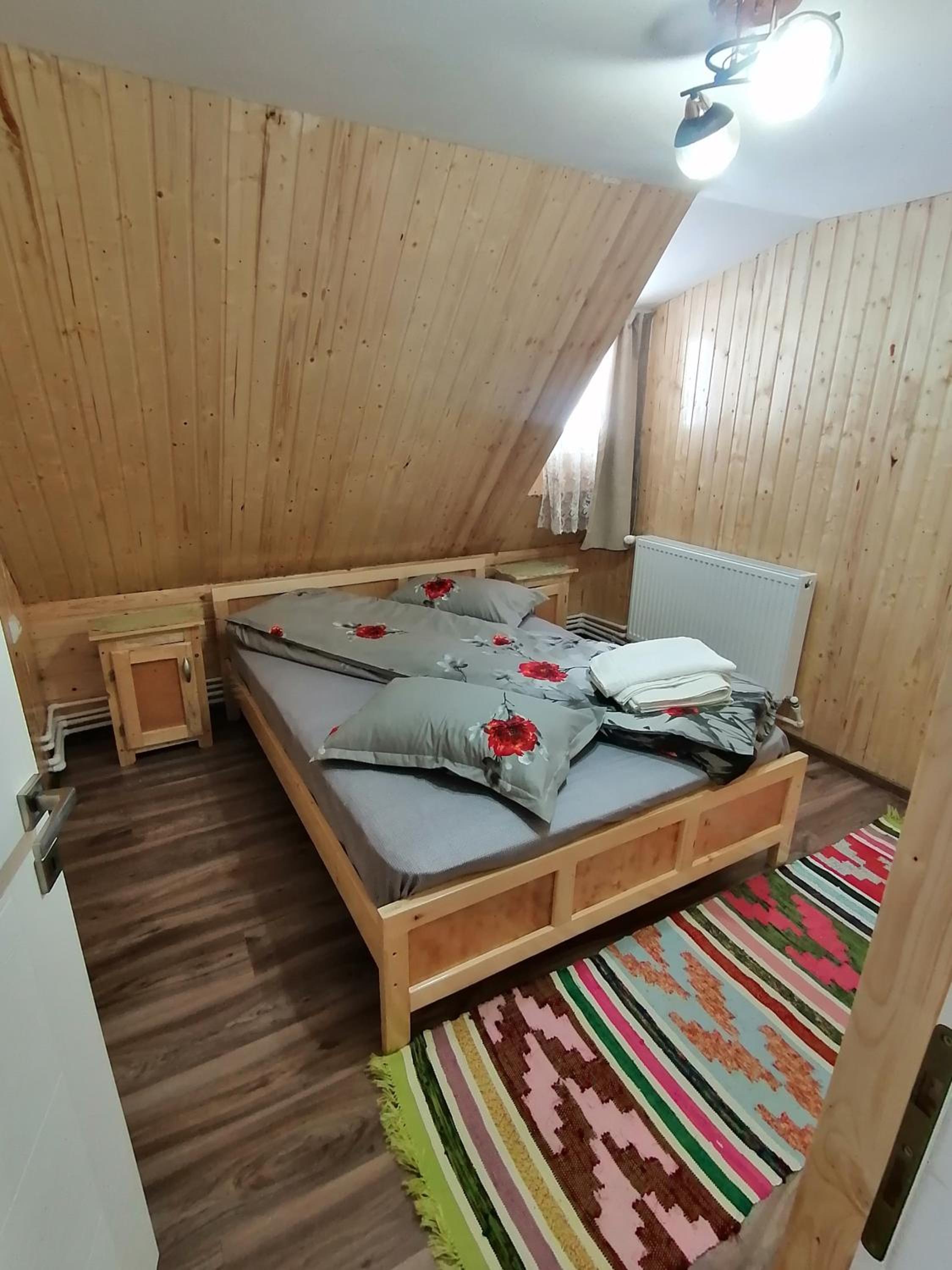 Three-Bedroom House - Photo 23