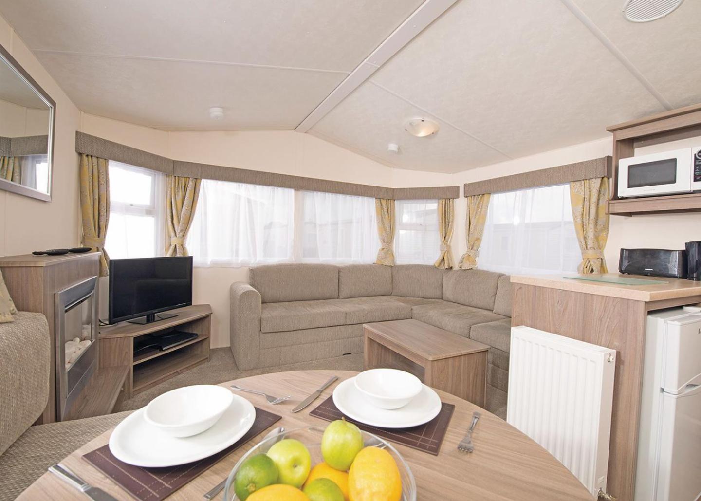 Two-Bedroom Mobile Home photo 1