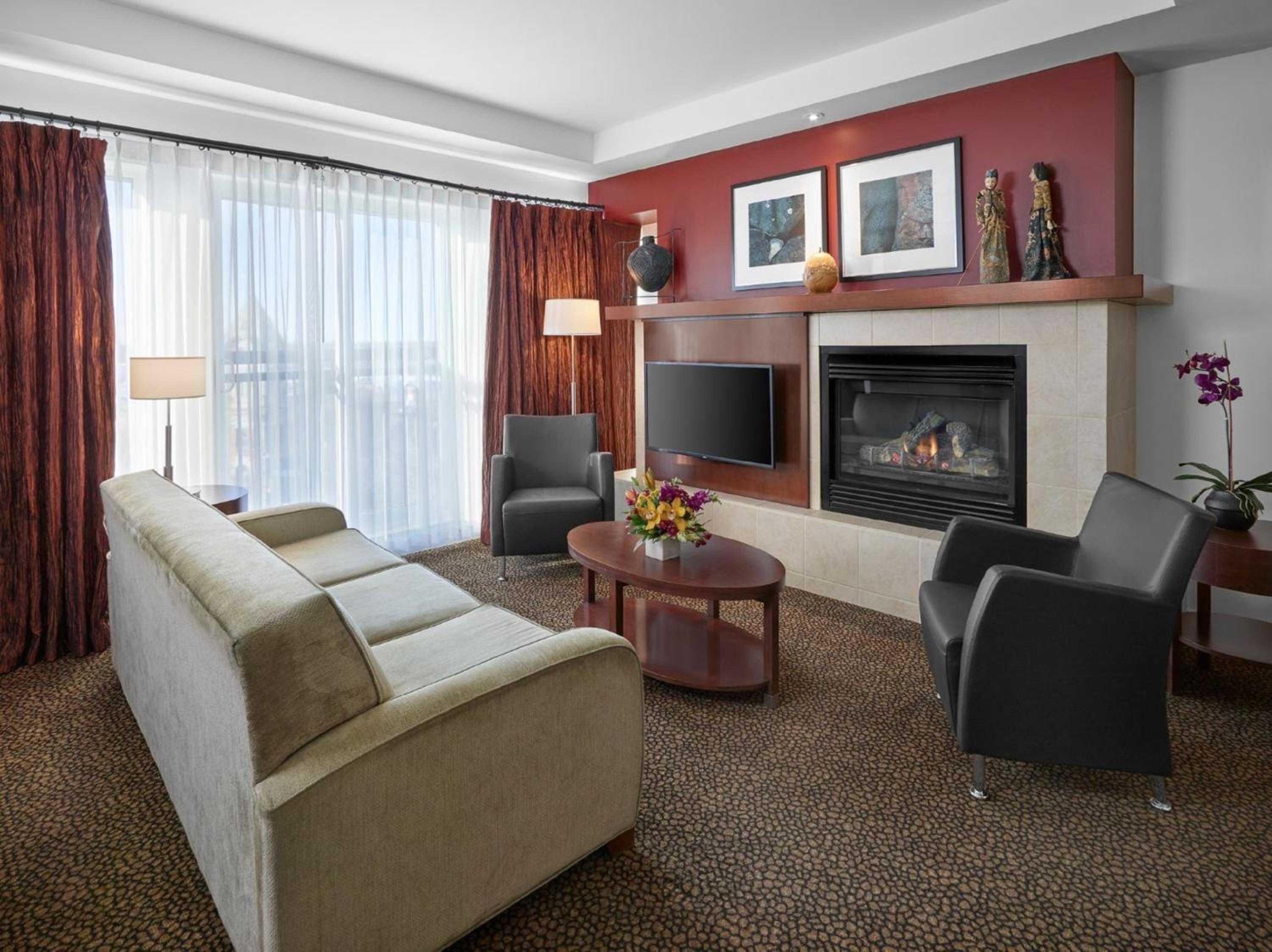 King Suite - Photo 4