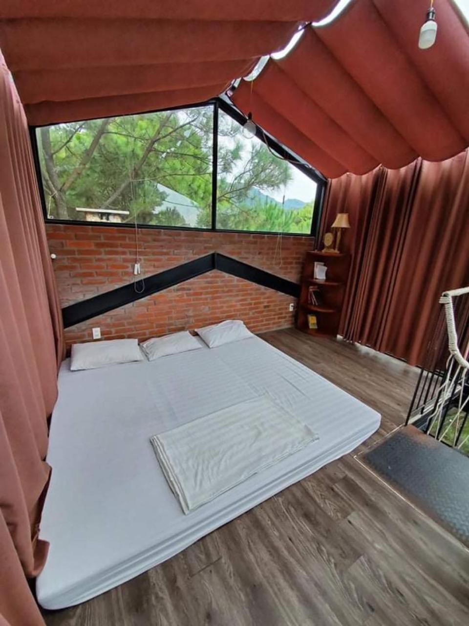Villa photo 2