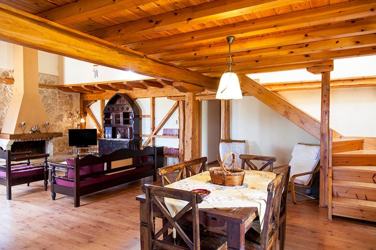 Three-Bedroom House photo 1