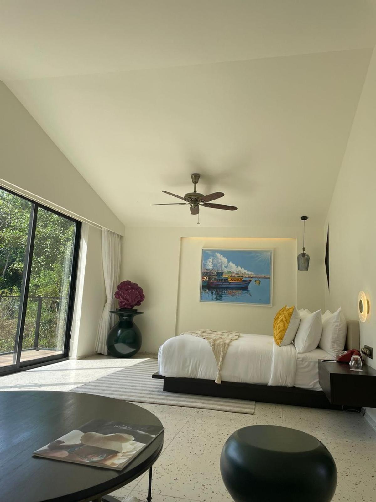 Ocean View Premier Room - Photo 16