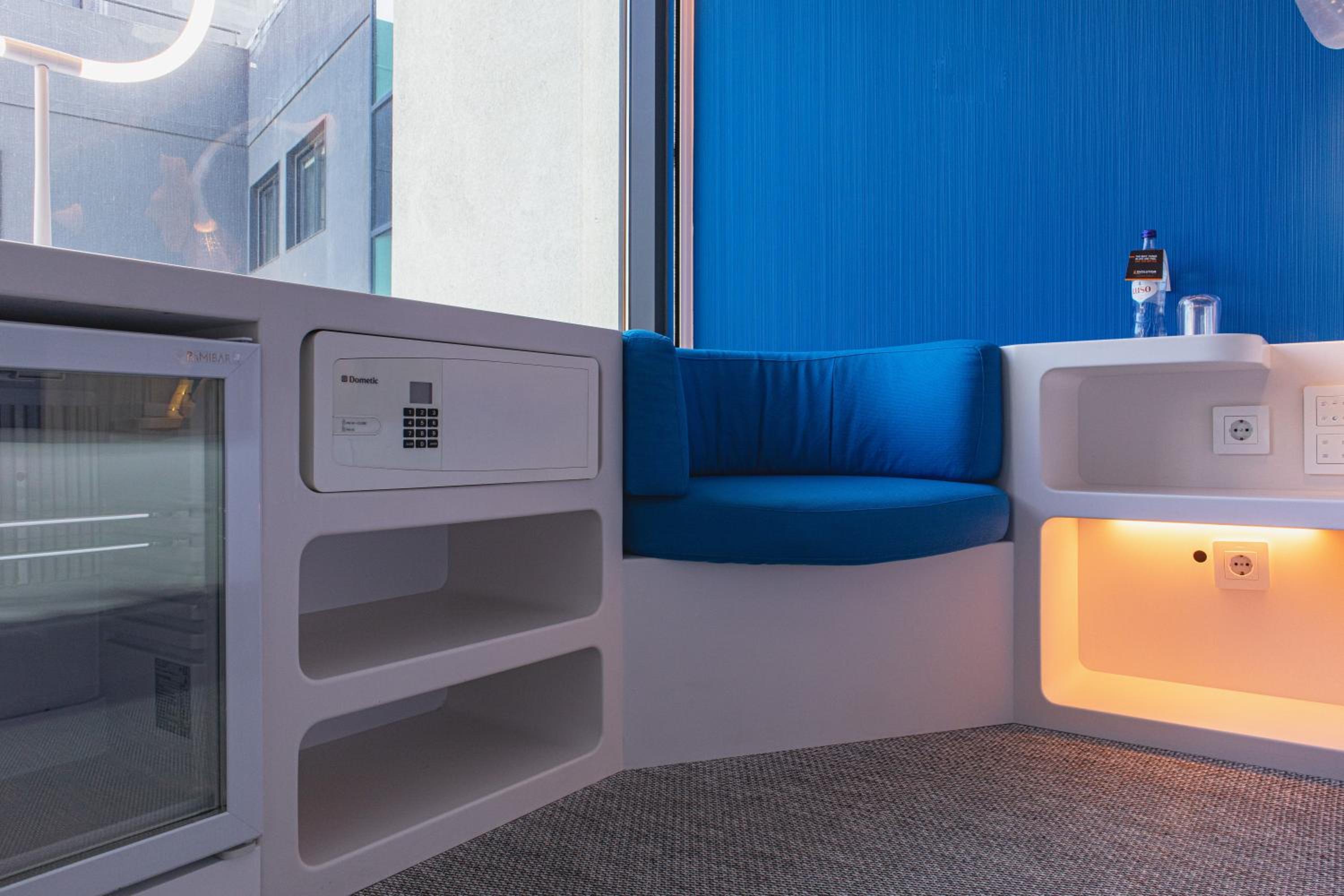 Double or Twin Room photo 2