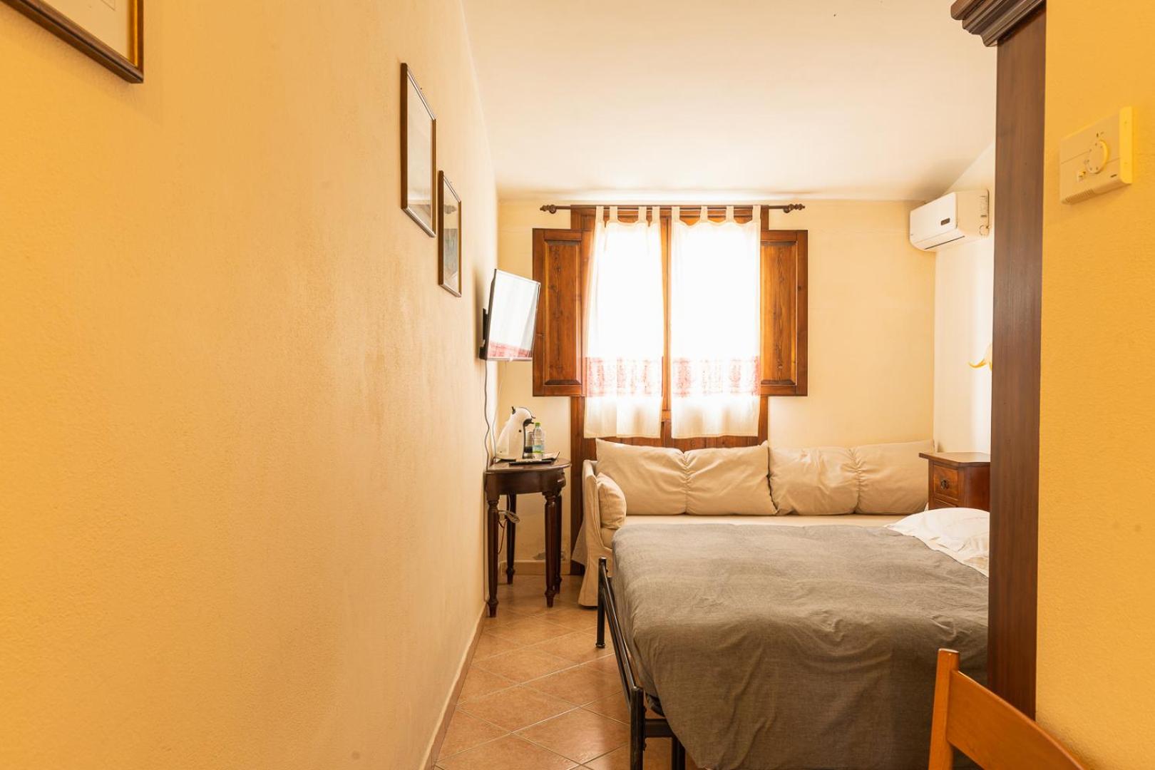 Triple Room photo 3