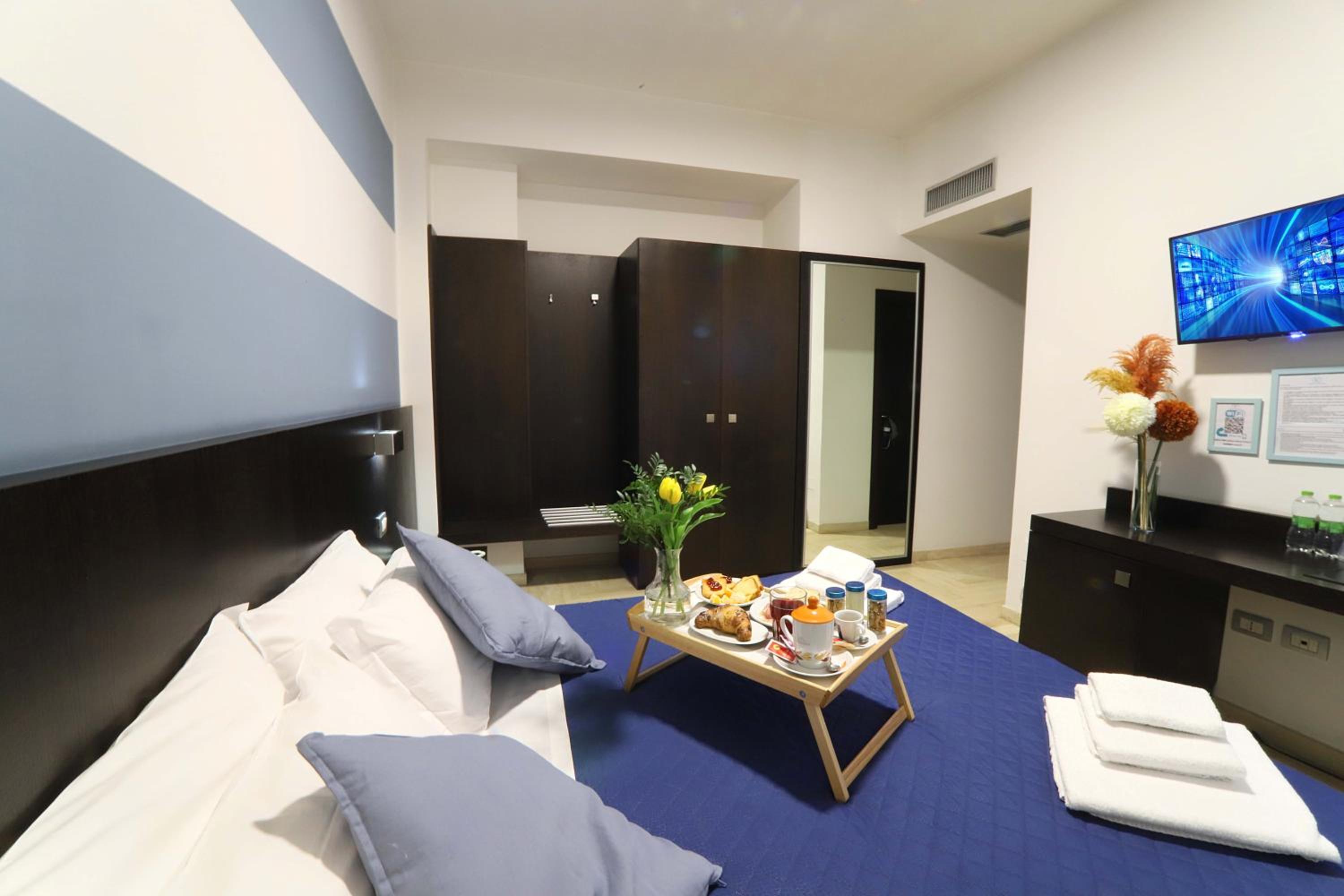Double or Twin Room - Photo 1
