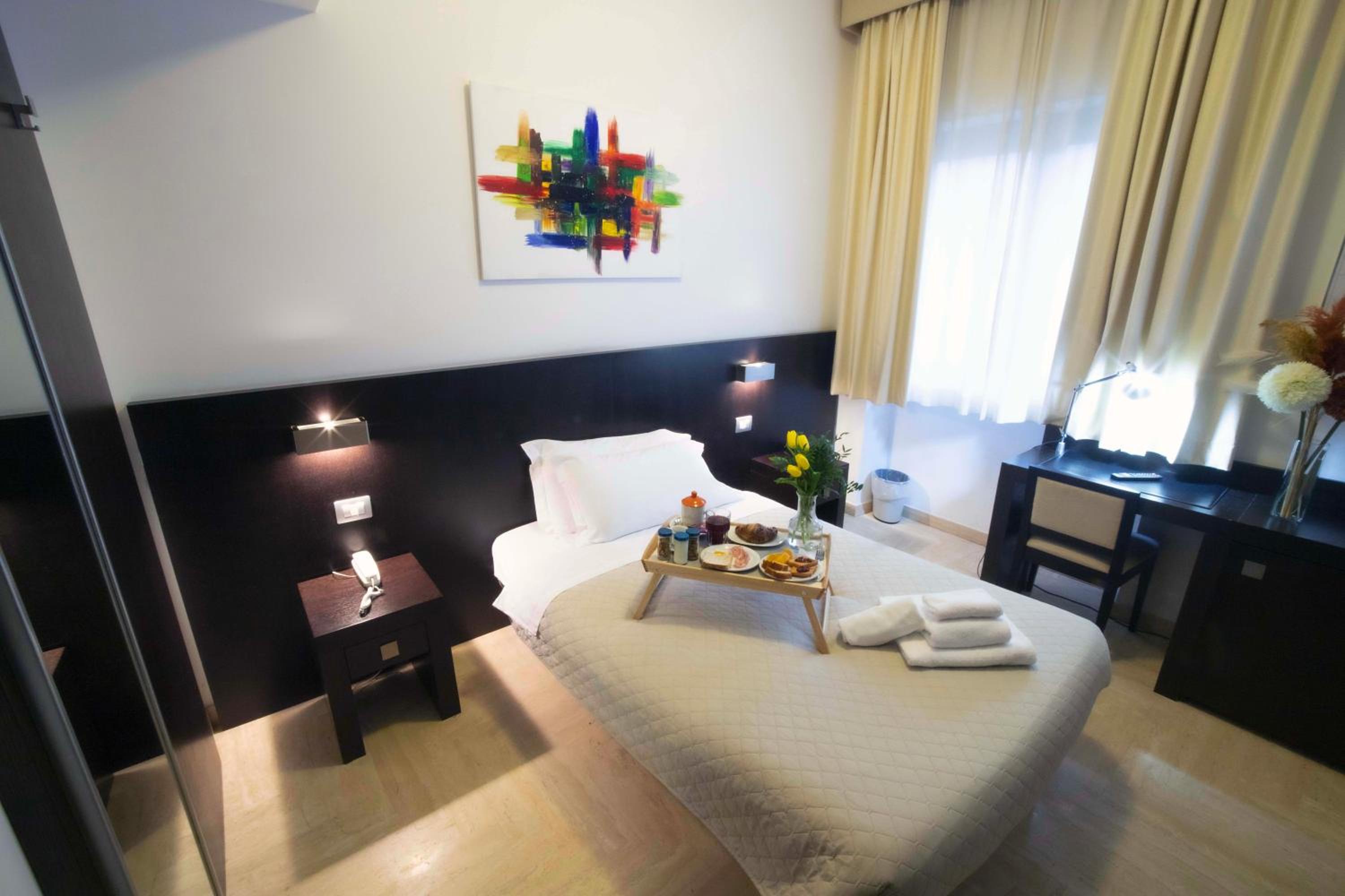 Single Room photo 1
