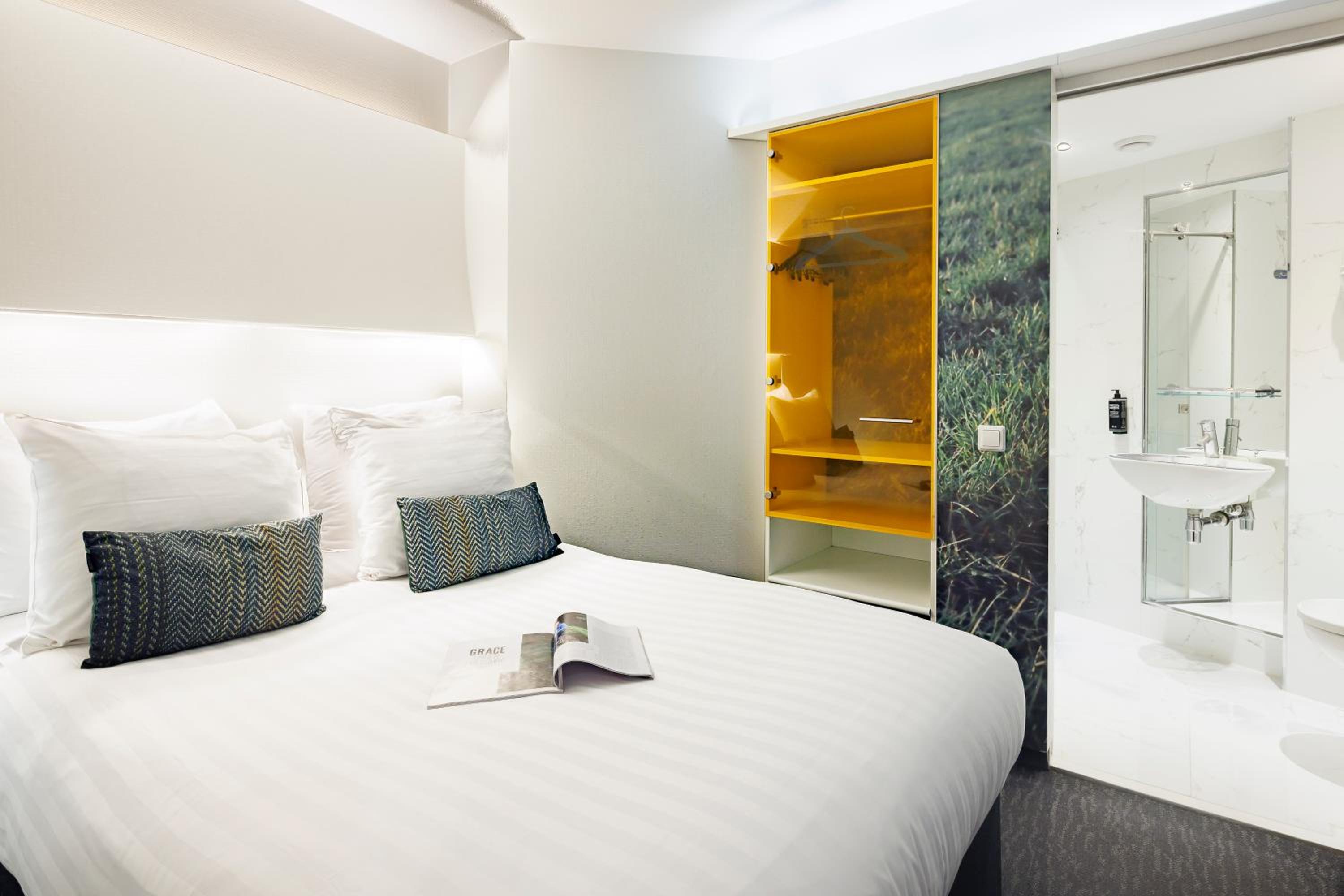 Small Double Room photo 1