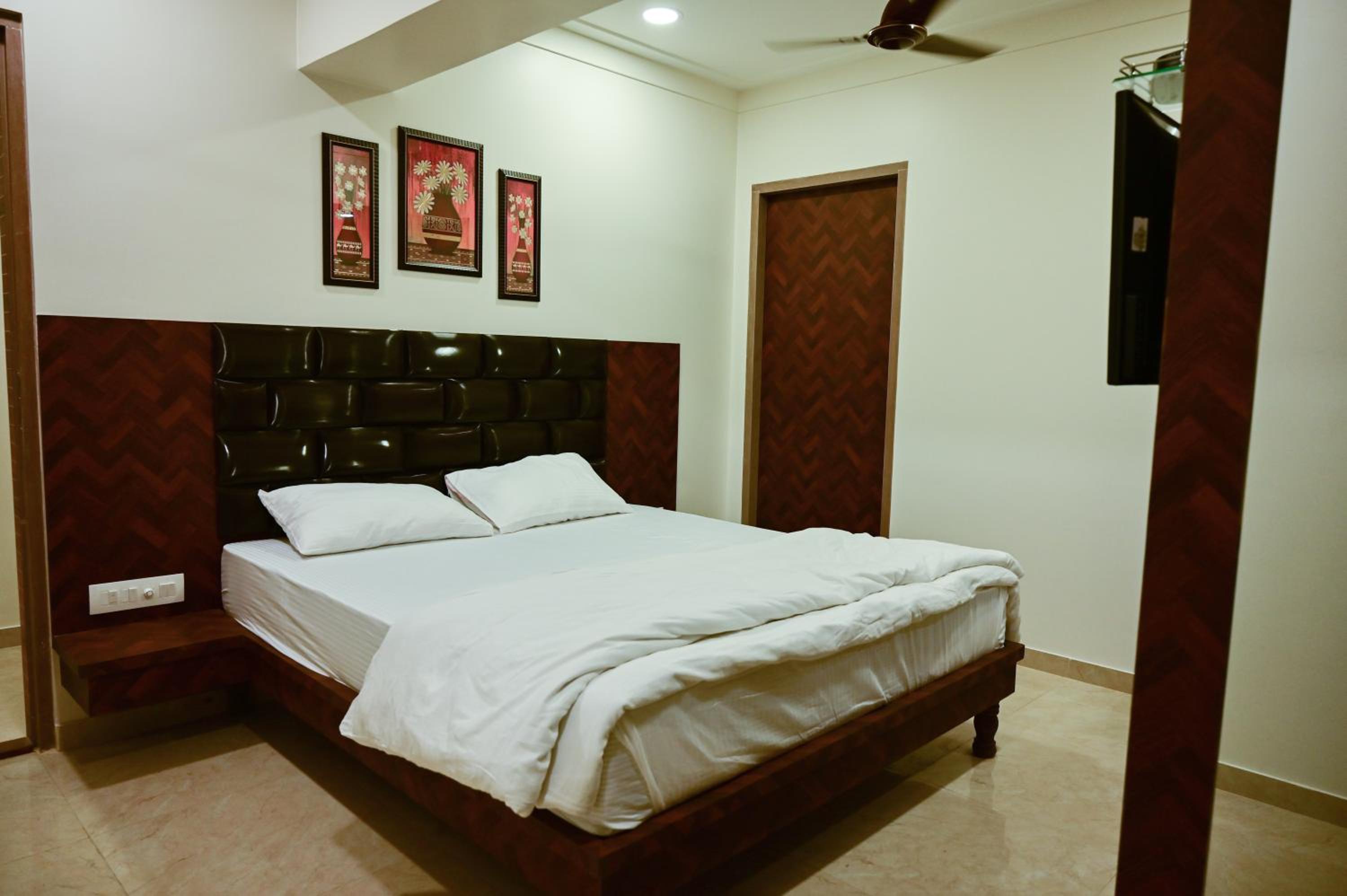 Deluxe Triple Room photo 3
