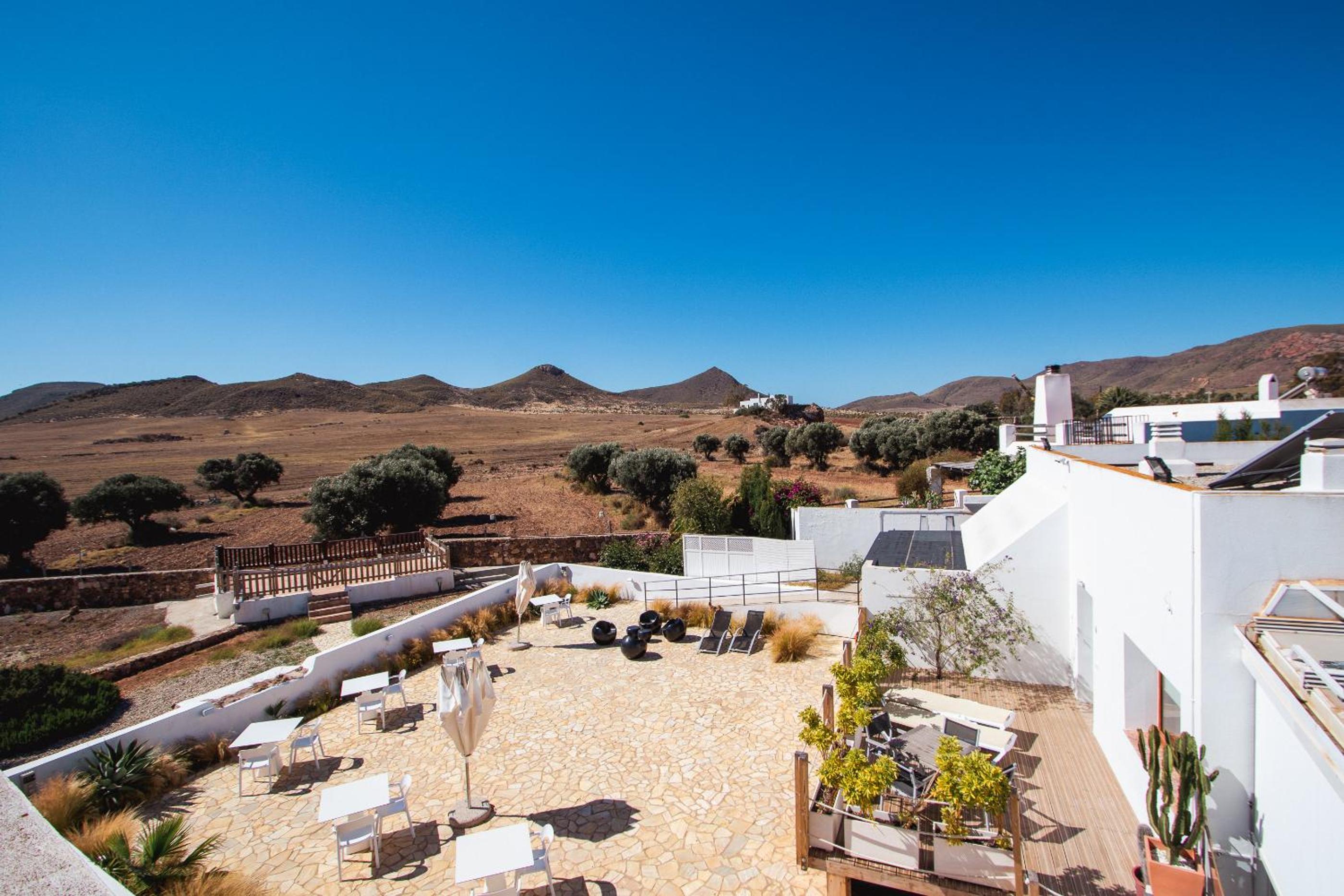 Deluxe Double or Twin Room with Mountain View photo 2