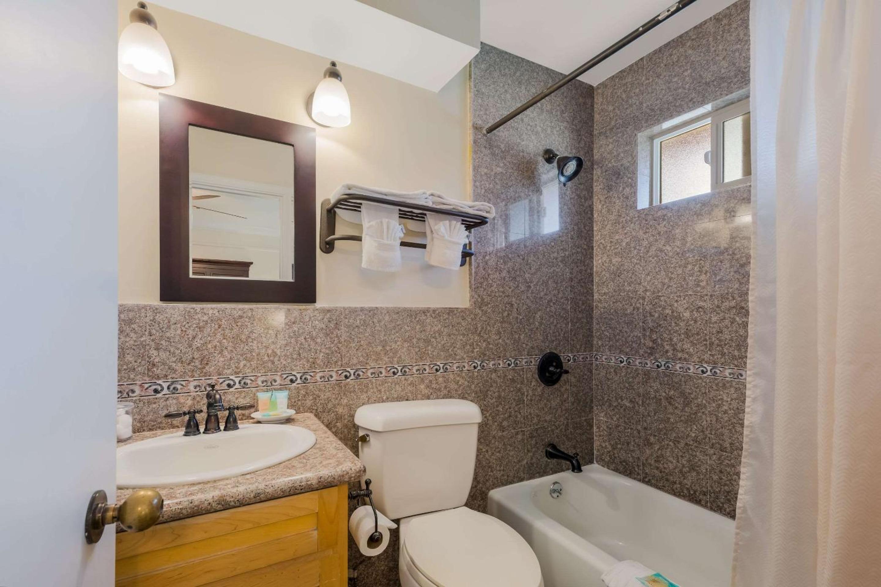 Clarion Collection Carmel Oaks Inn, Billede 3