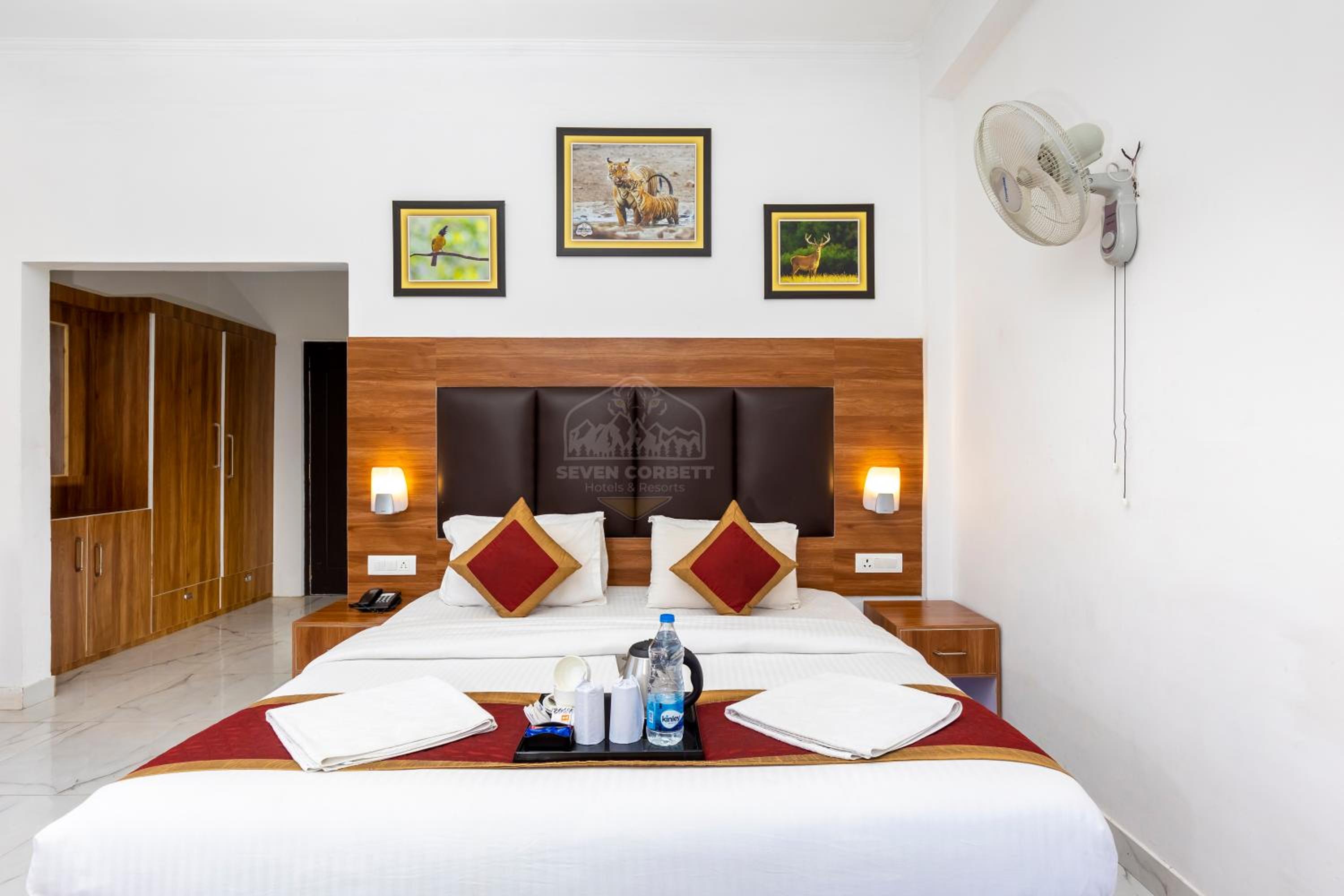 Double Room with Private Bathroom photo 2