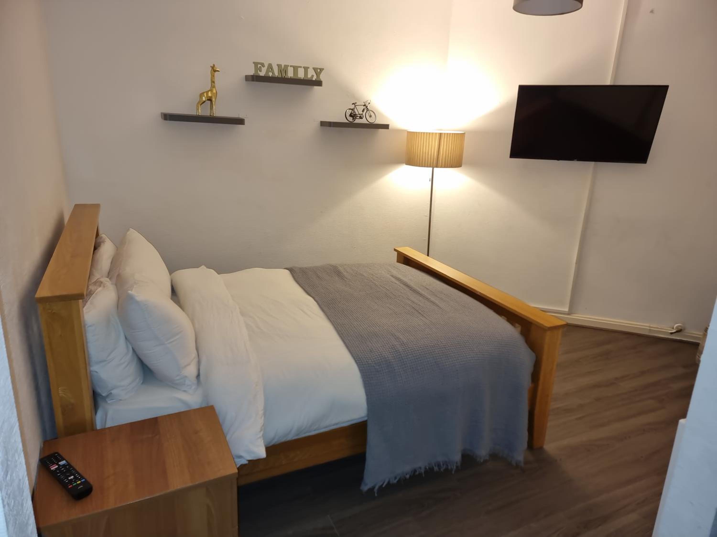 Budget Double Room photo 1