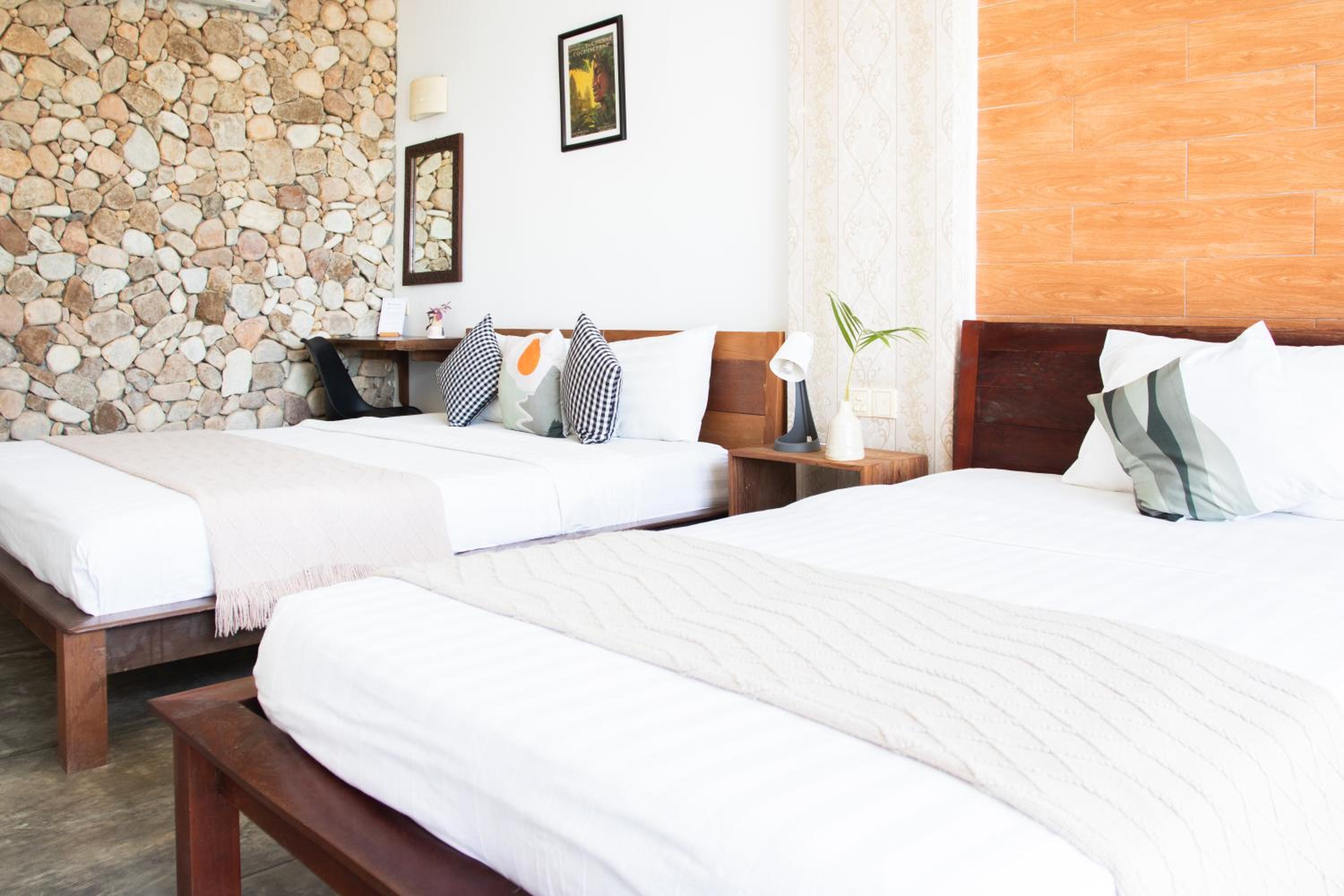 Triple Room with Sea View