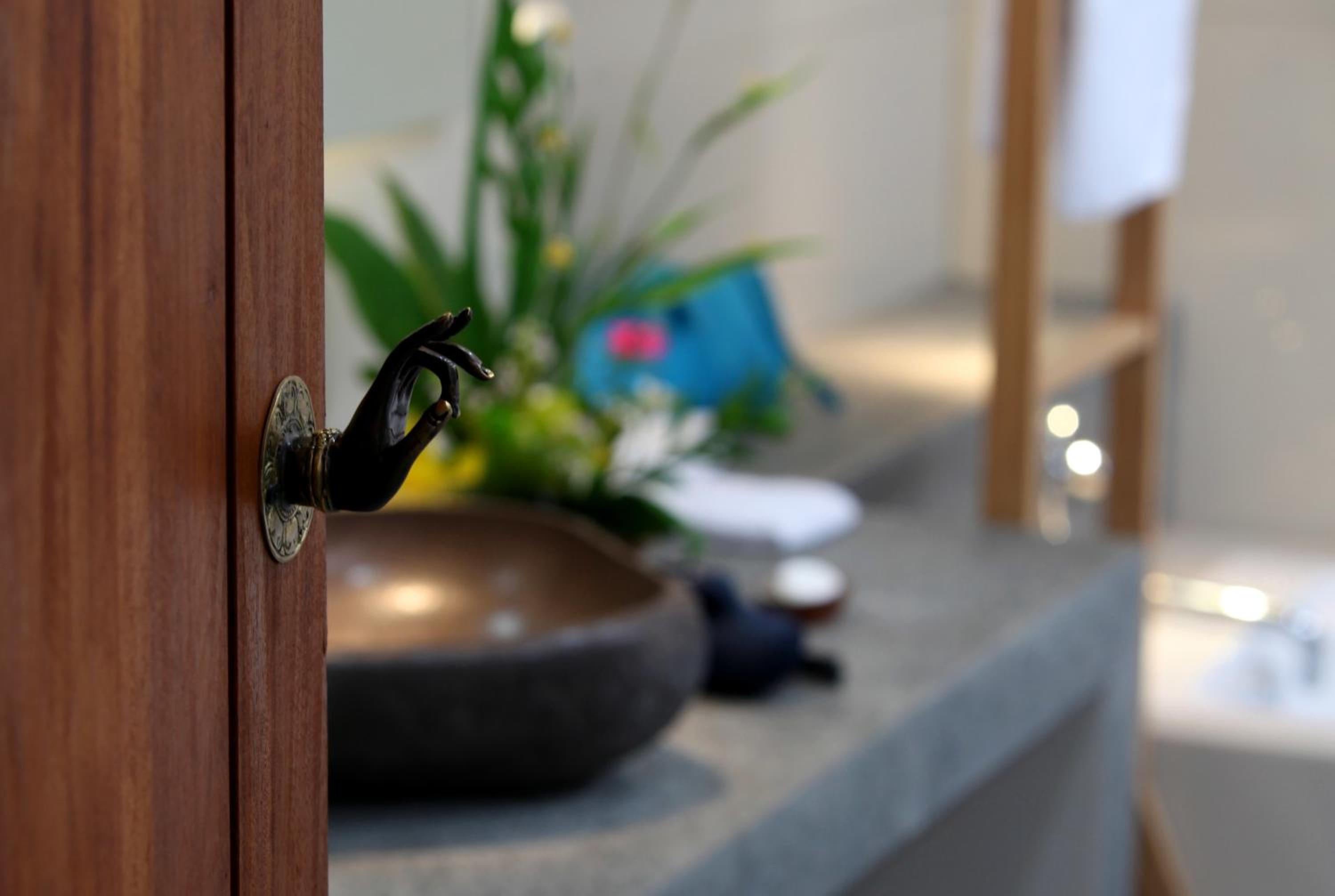 Luxury Bungalow photo 2