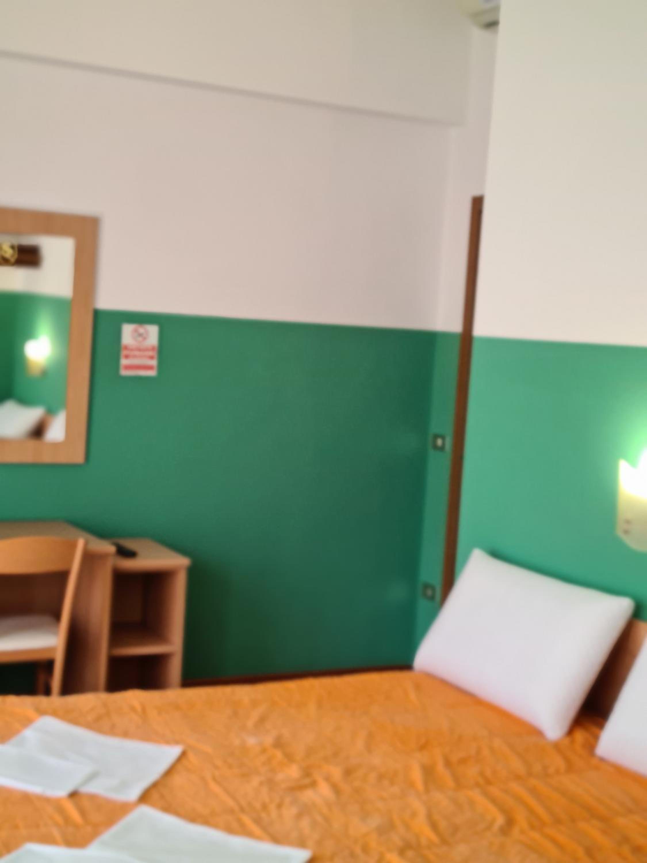Quadruple Room - Photo 27