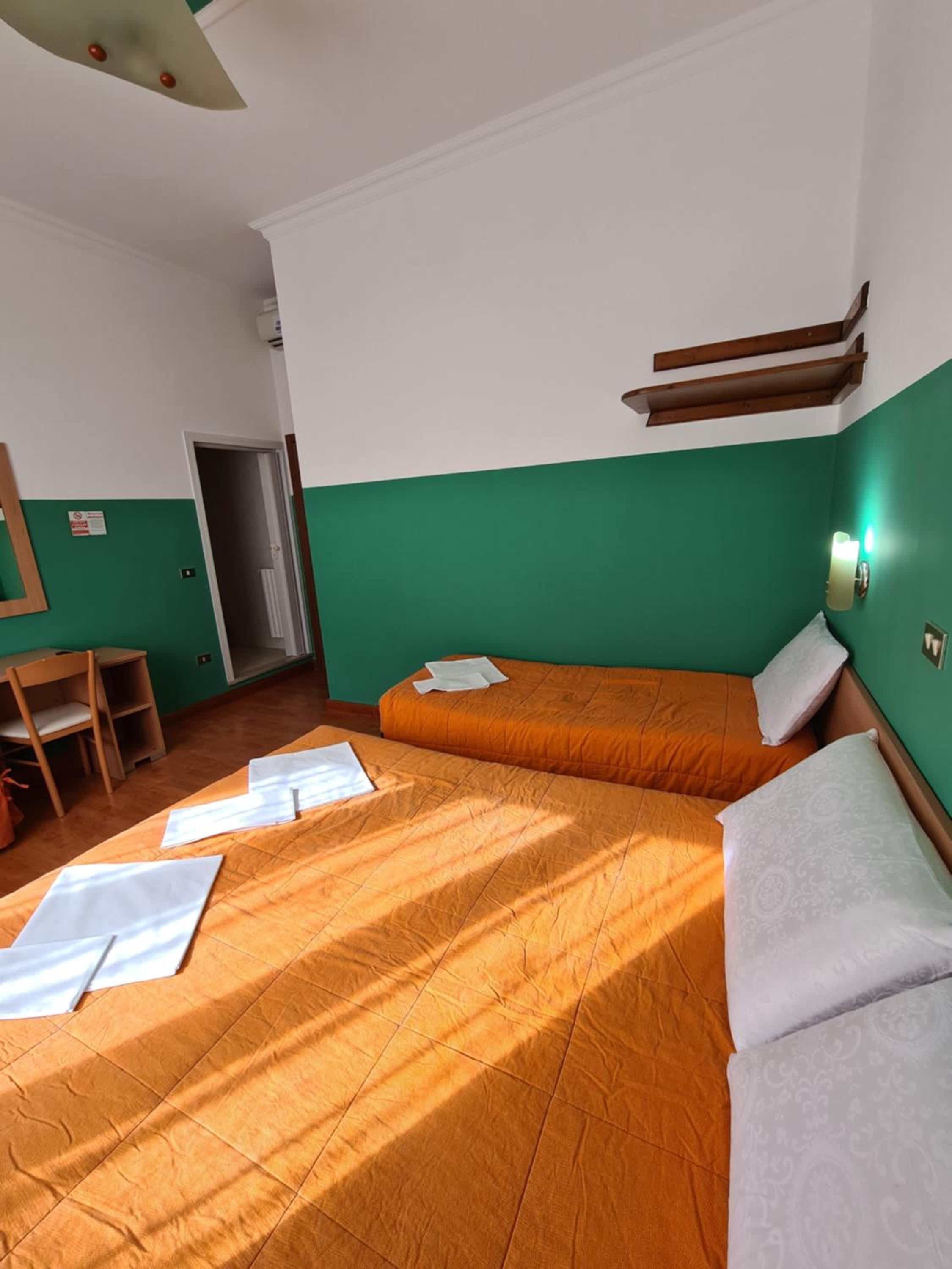 Triple Room - Photo 4