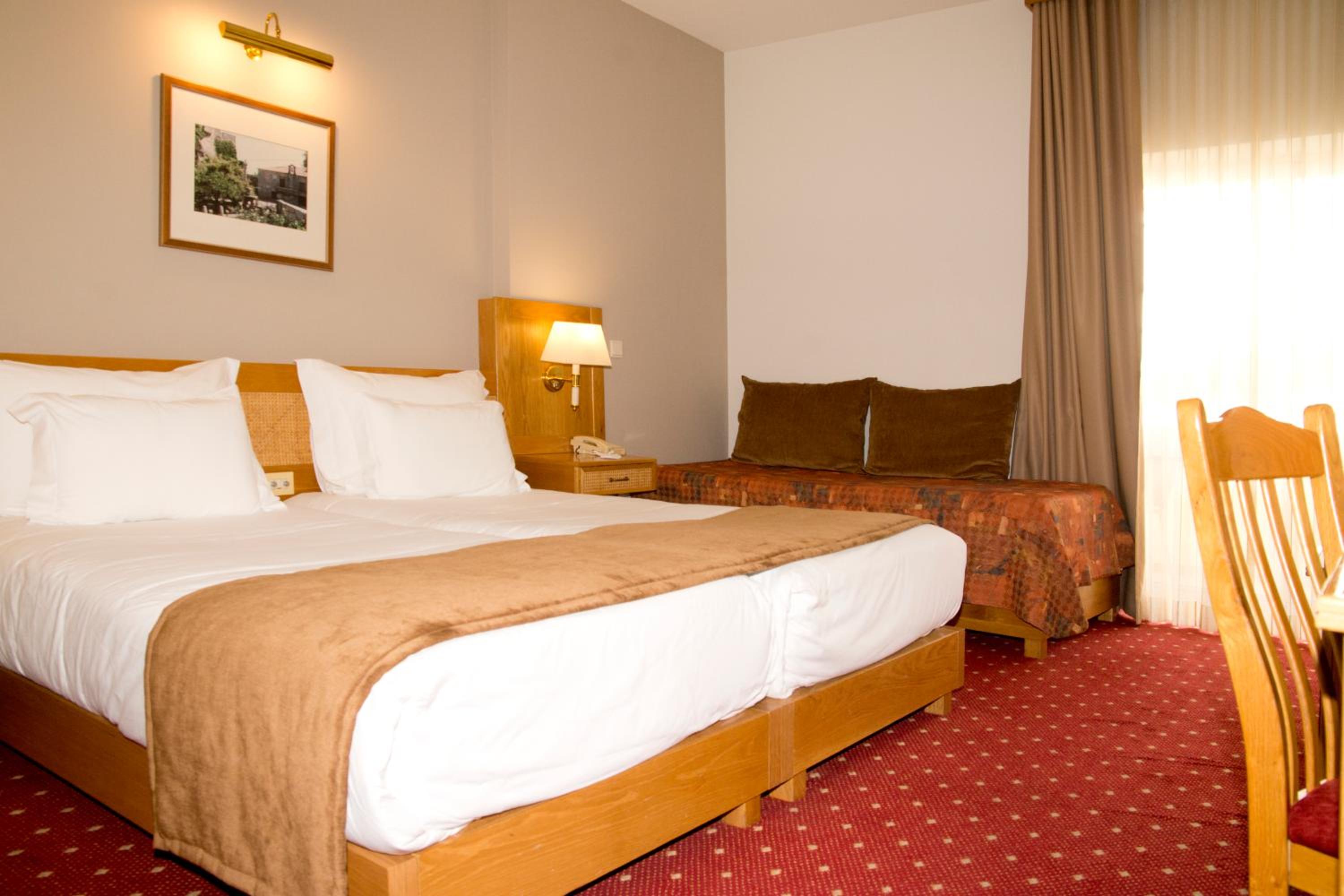 Triple Room - Photo 1