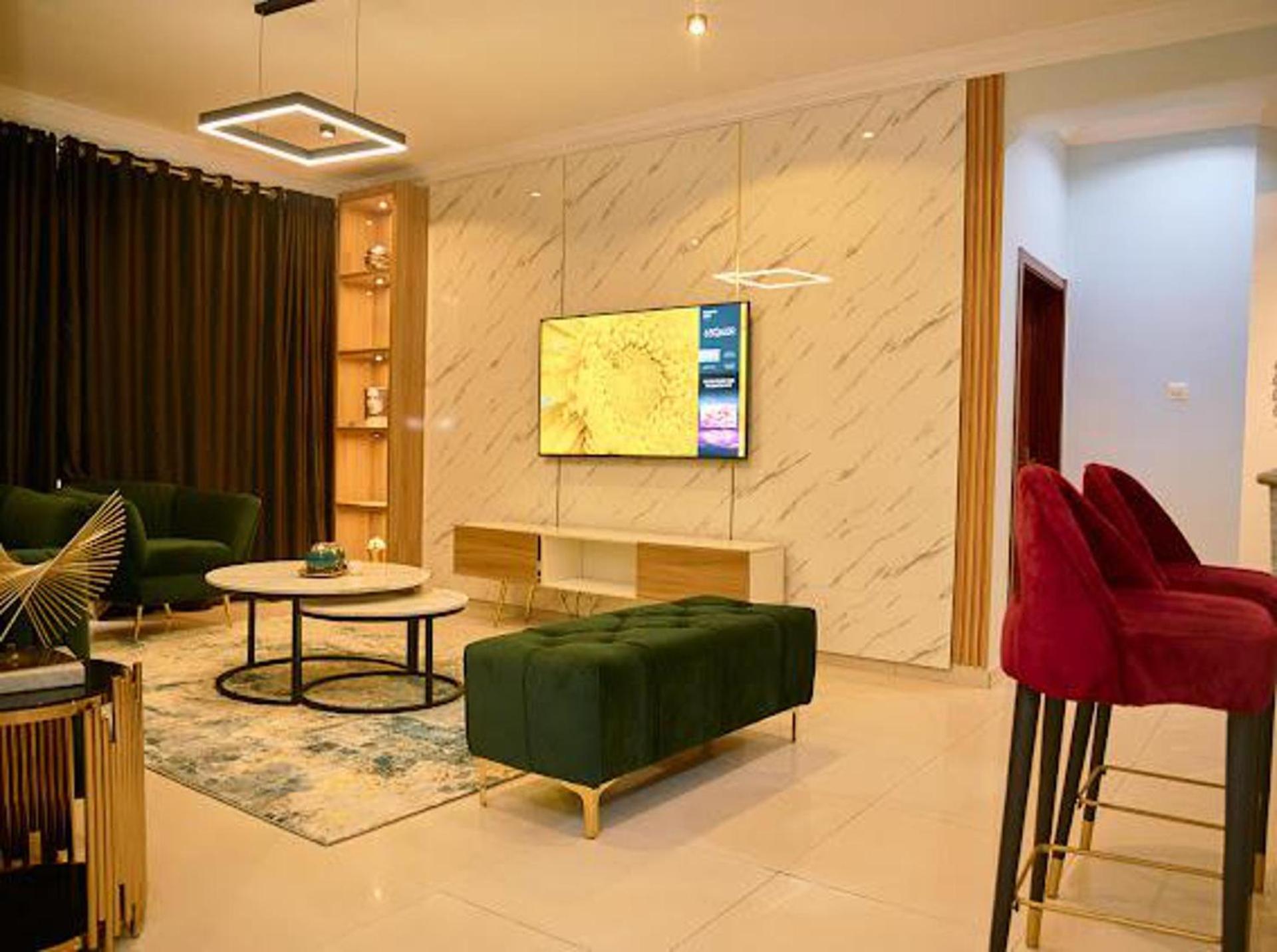 Apartment photo 1