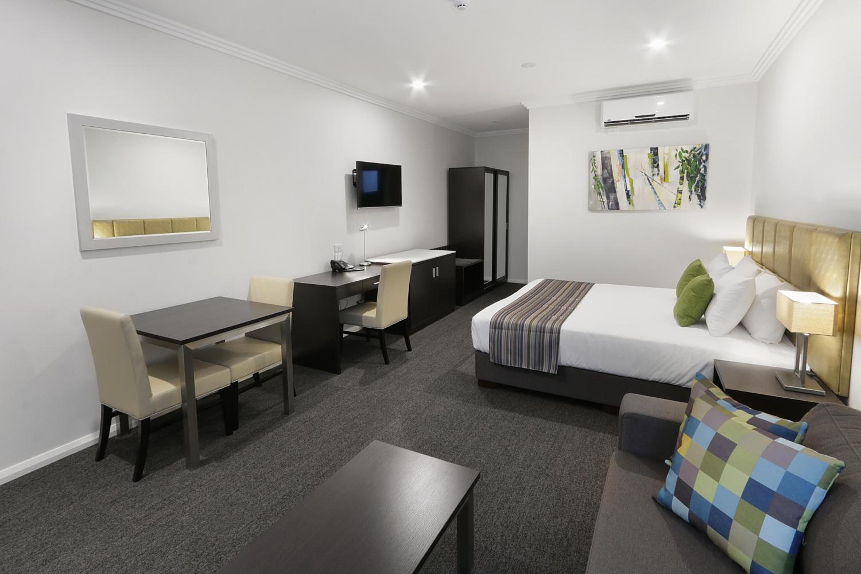 Superior King Room photo 1