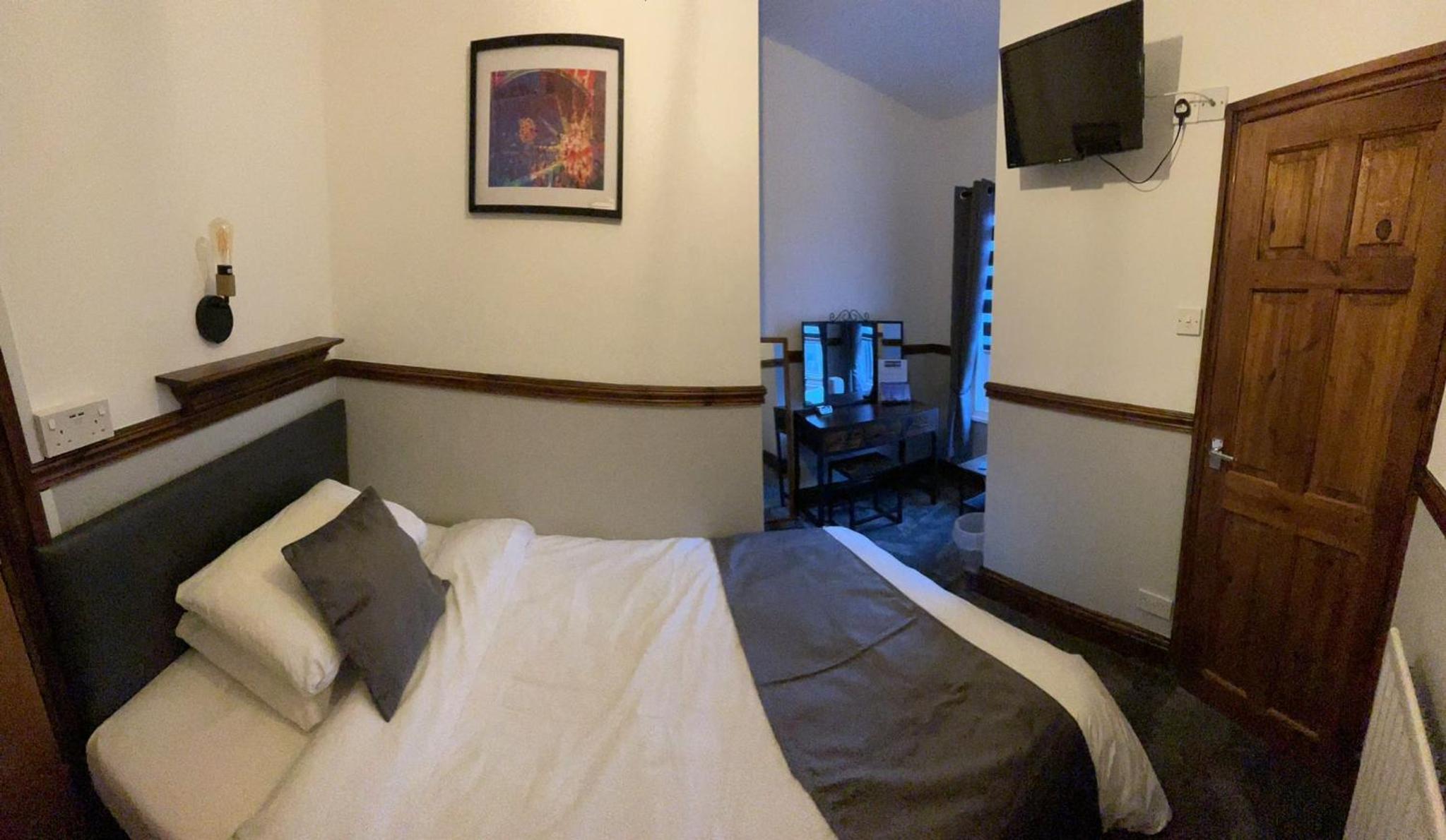 Small Double Room