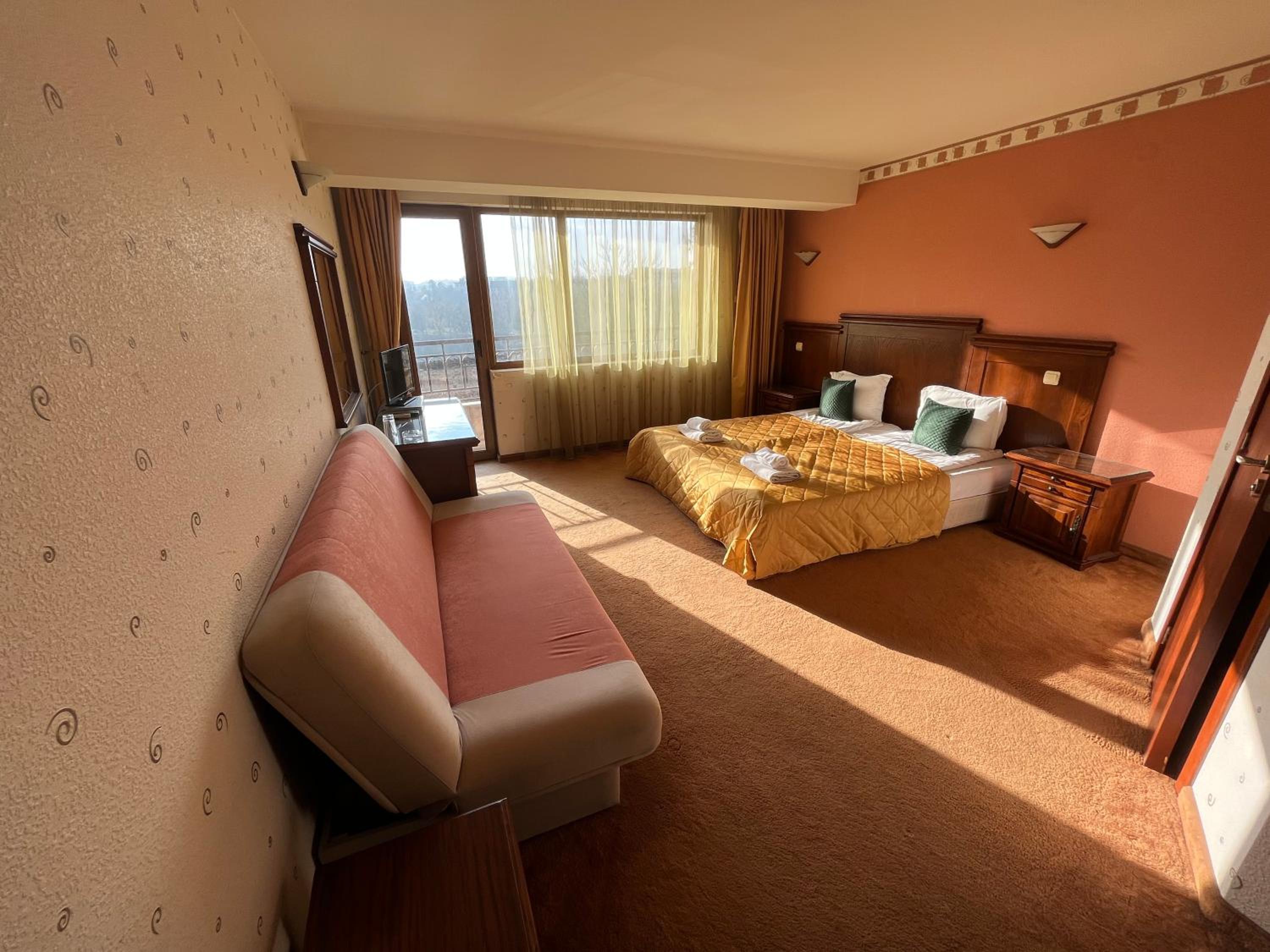 Deluxe Double or Twin Room with Balcony
