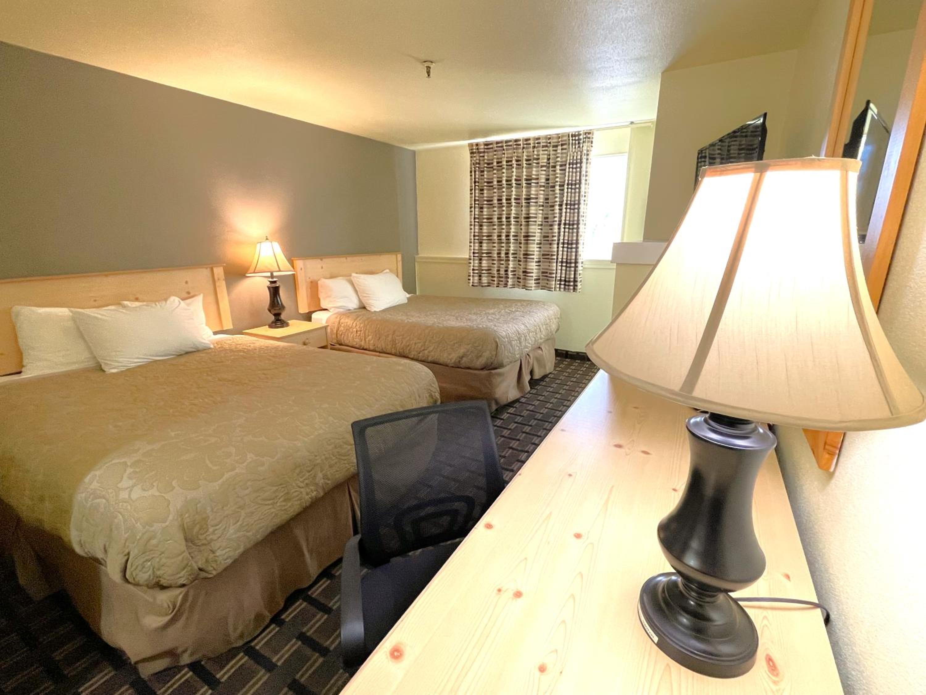 Queen Room with Two Queen Beds - Non-Smoking
