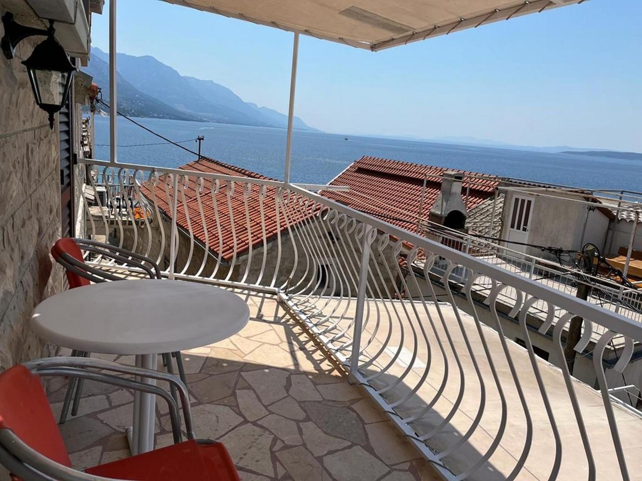 Superior One-Bedroom Apartment with Terrace and Sea View photo 2
