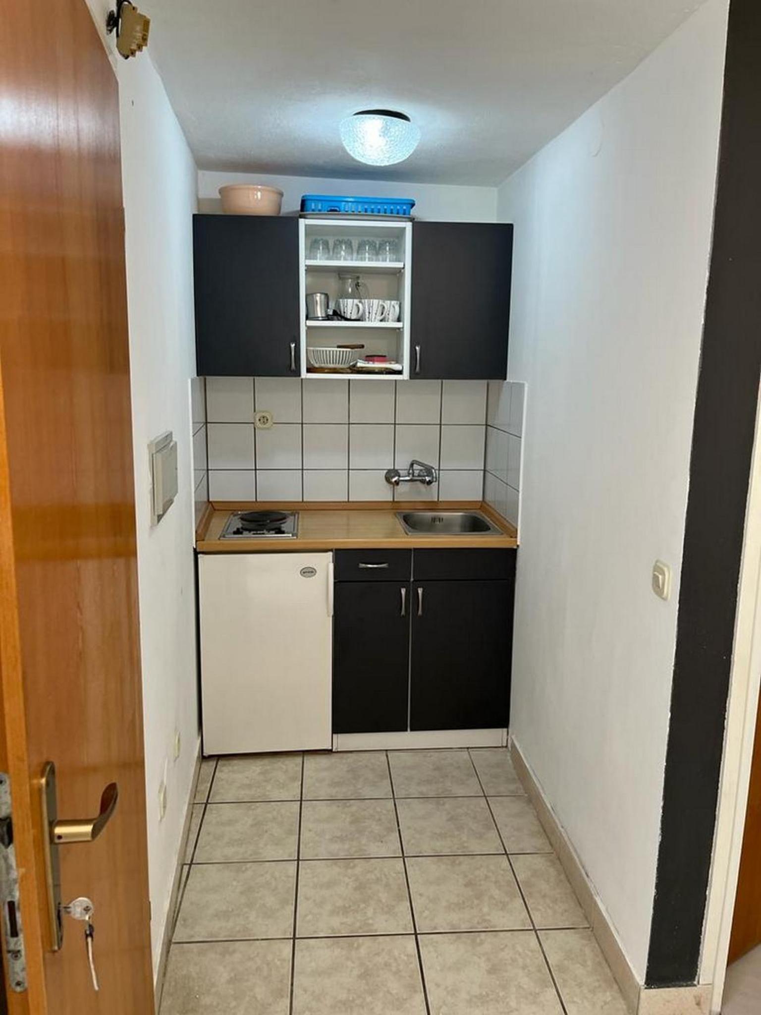 One-Bedroom Apartment with Balcony photo 3