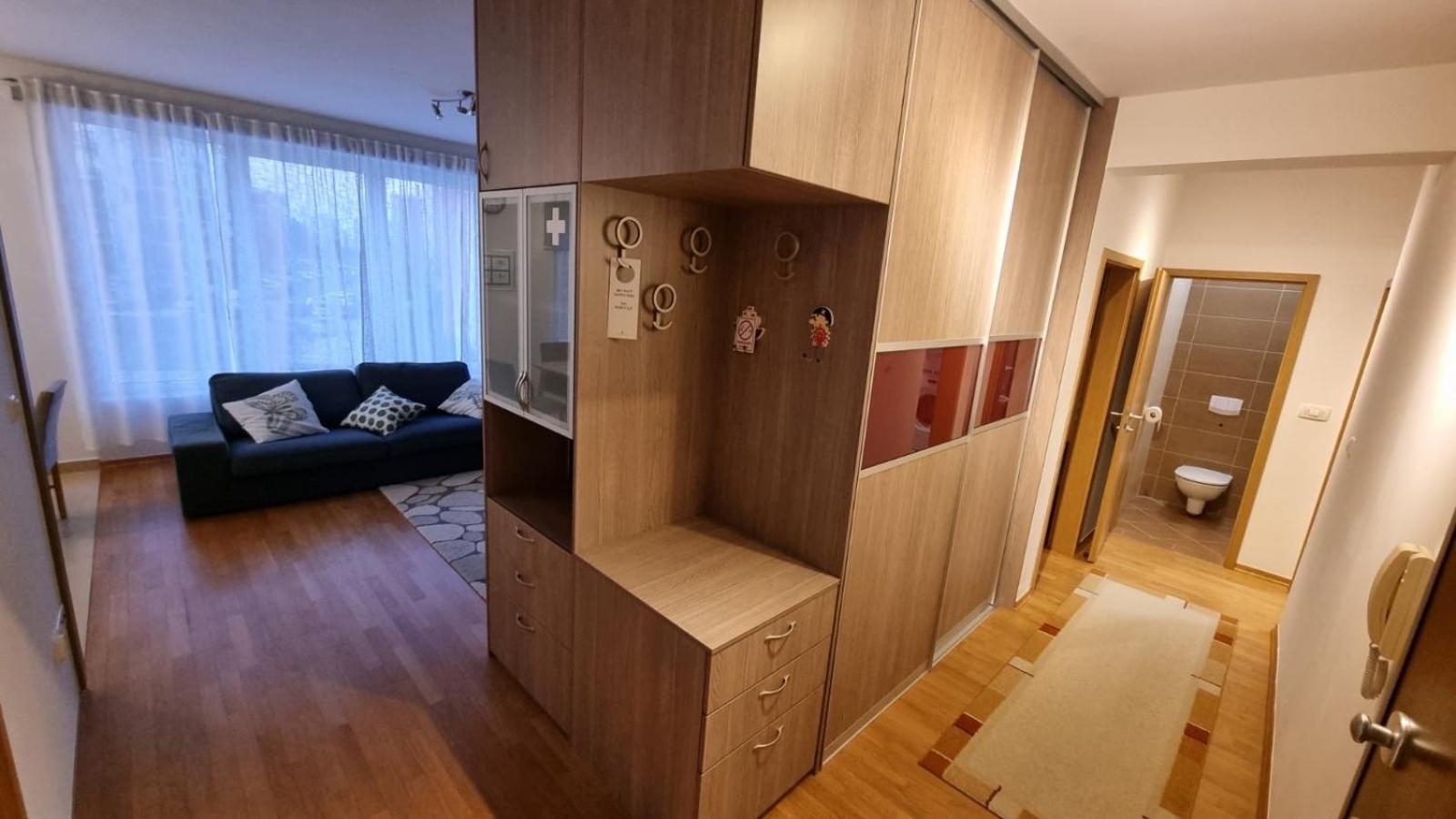 Two-Bedroom Apartment photo 2